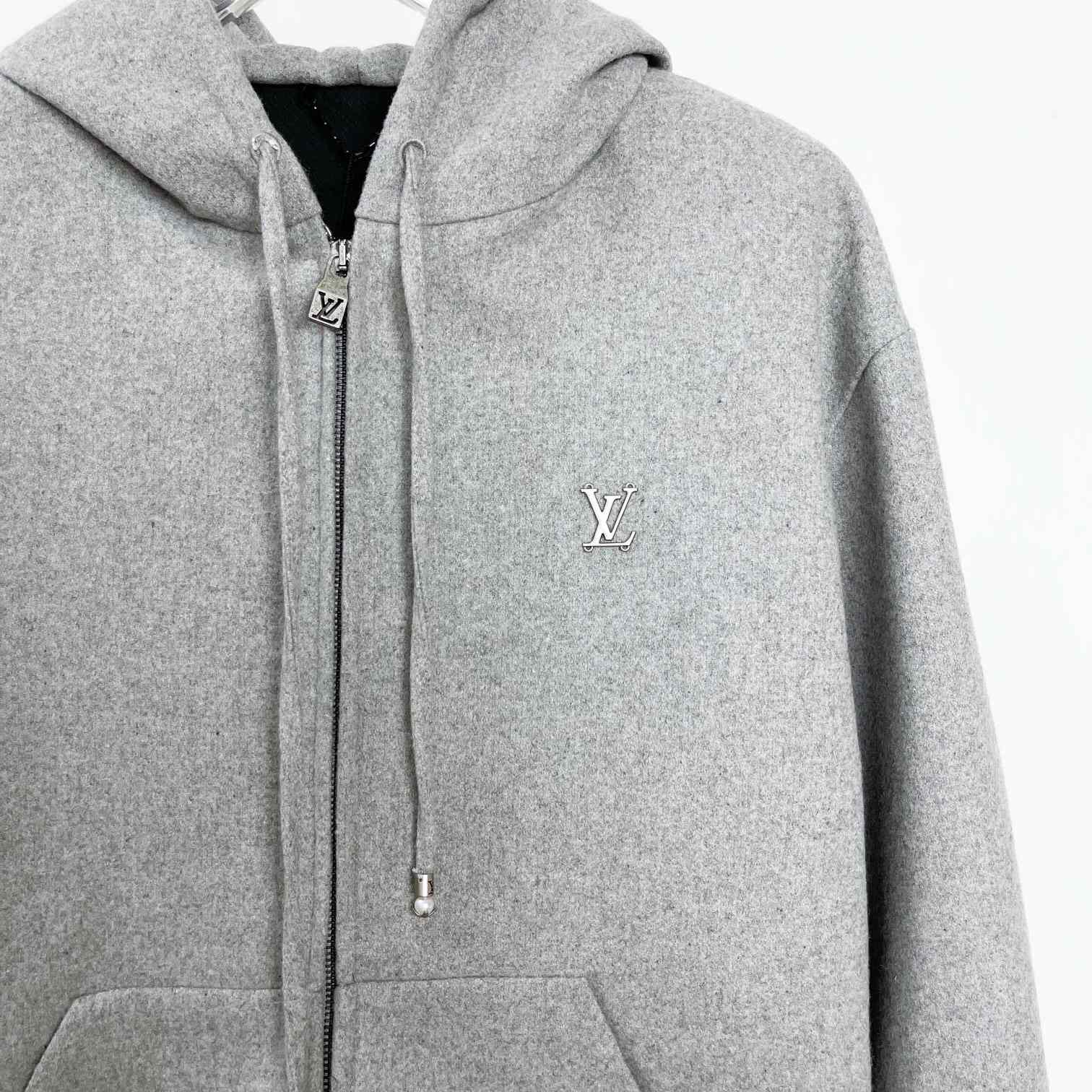 Louis Vuitton Tailored Technical Wool Hooded Blouson     1AFYBT - DopestKickz