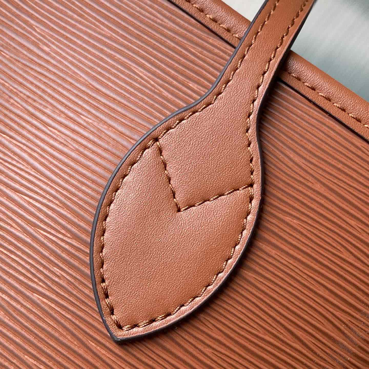 Louis Vuitton Neverfull MM   M12467 - DopestKickz