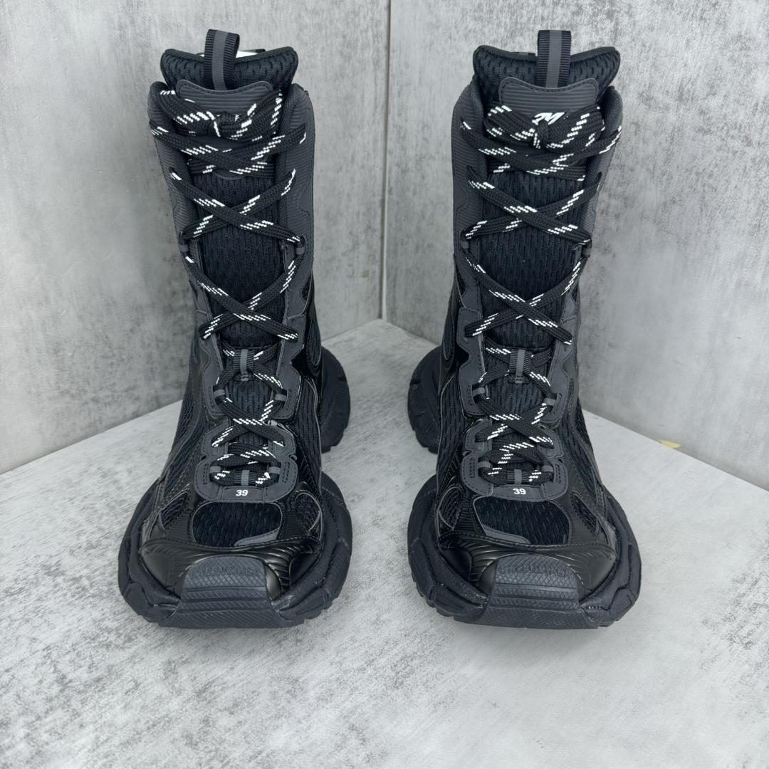 Balenciaga 5XL Sneaker  - DopestKickz