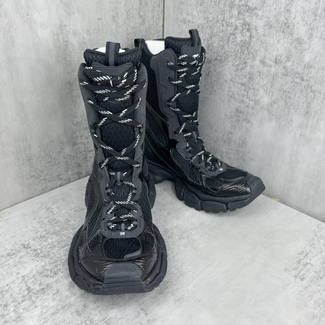 Balenciaga 5XL Sneaker  - DopestKickz