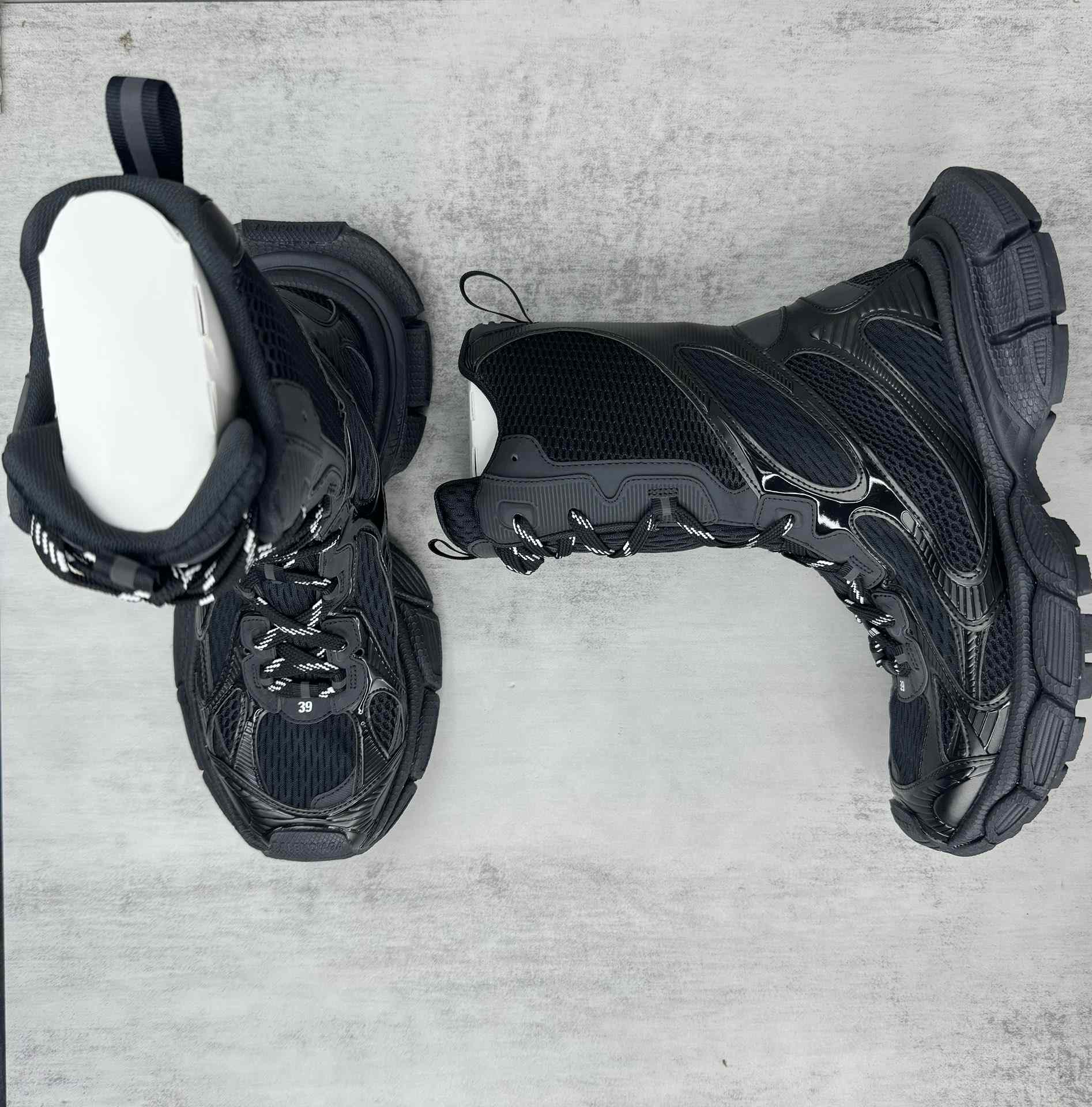 Balenciaga 5XL Sneaker  - DopestKickz