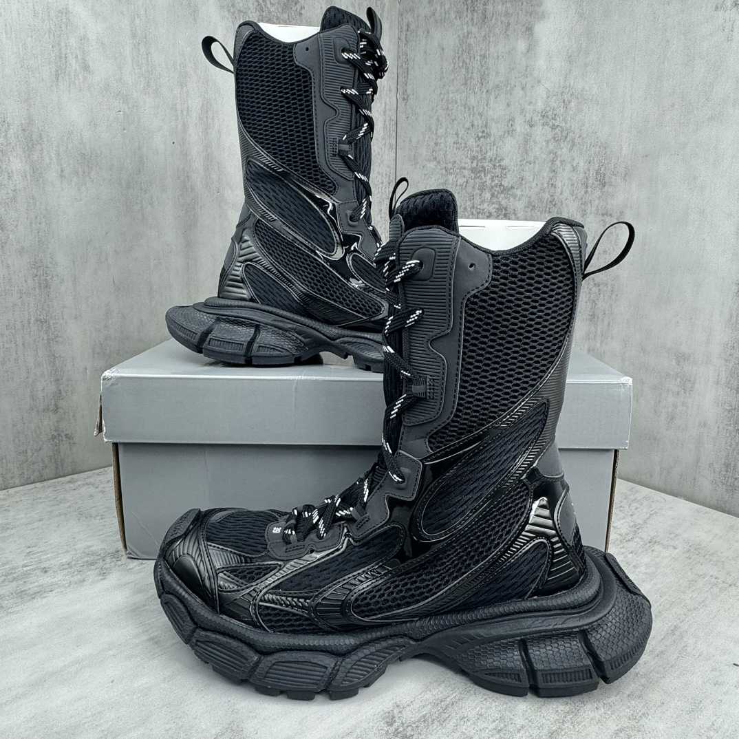 Balenciaga 5XL Sneaker  - DopestKickz