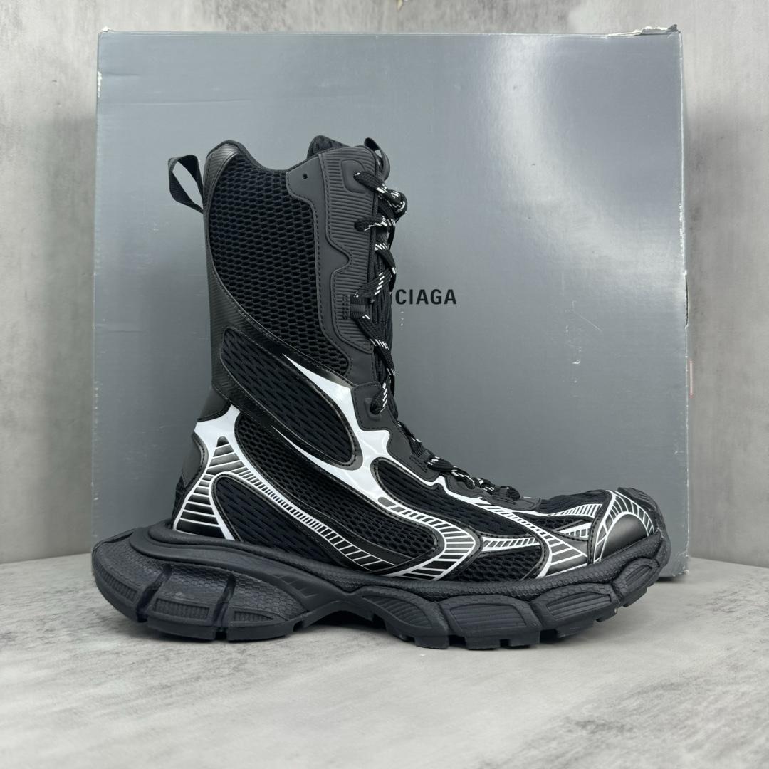 Balenciaga 5XL Sneaker  - DopestKickz