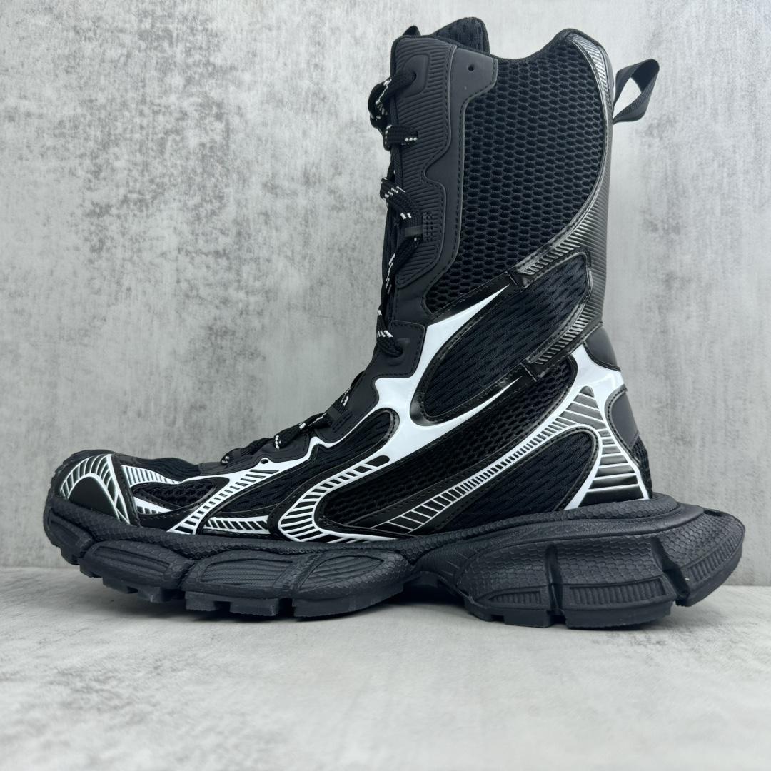 Balenciaga 5XL Sneaker  - DopestKickz