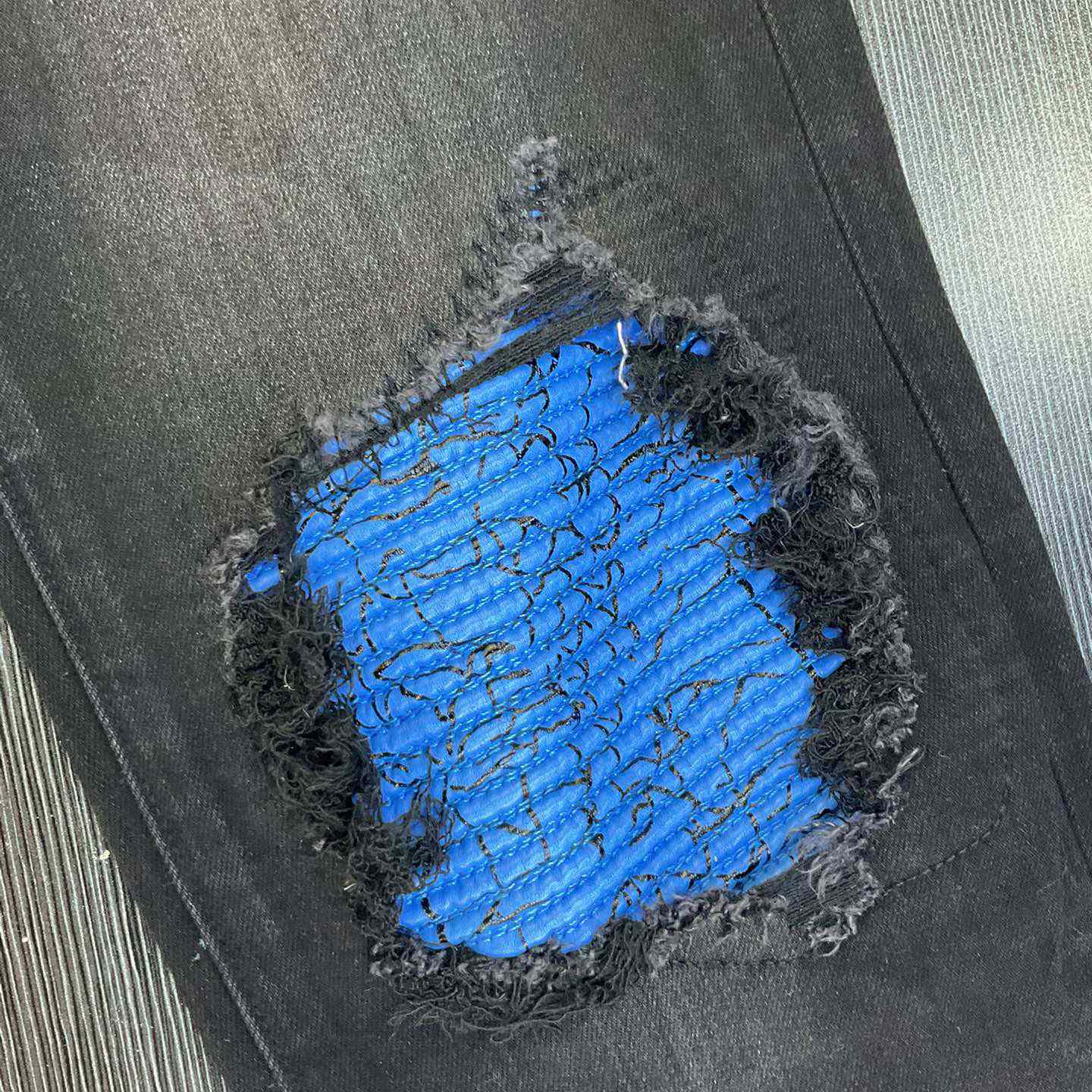 Amiri Jeans    - DopestKickz