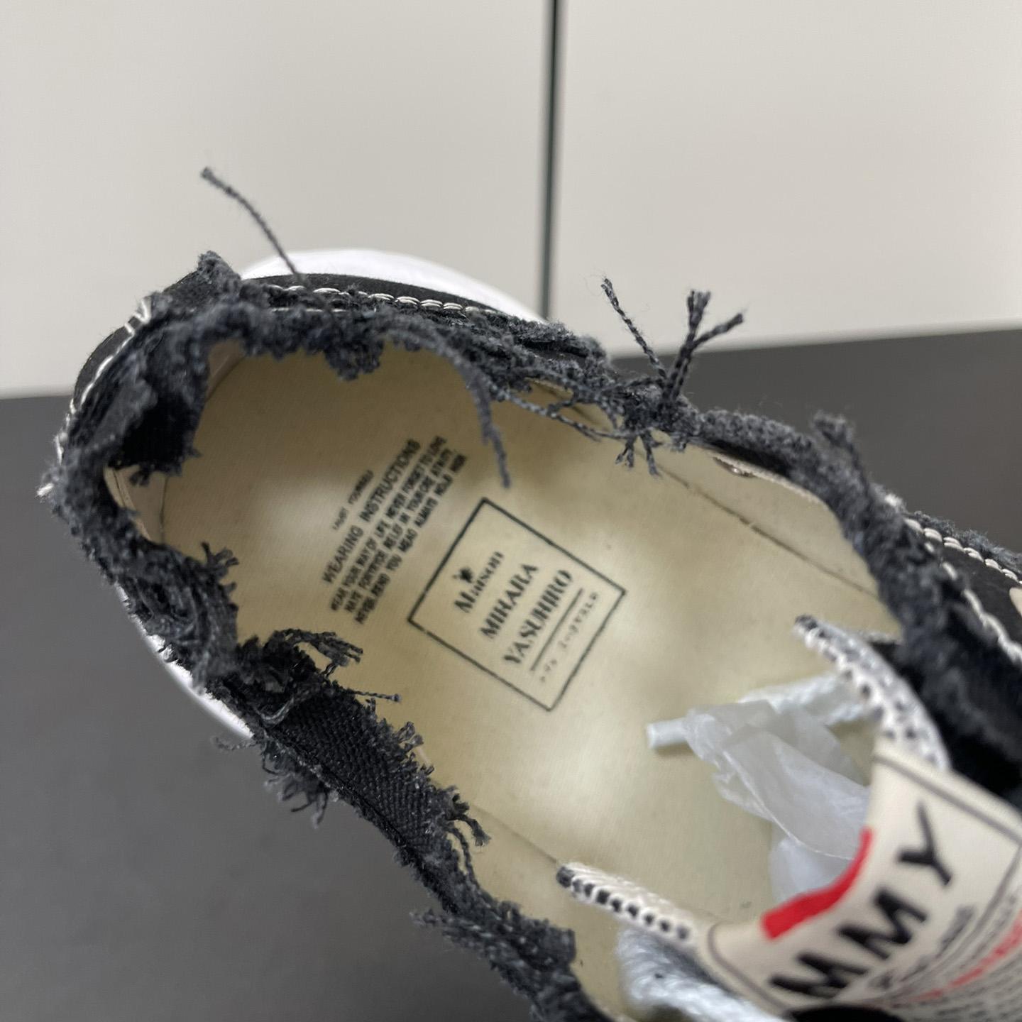 Maison Mihara Yasuhiro Low-Top Sneakers - DopestKickz