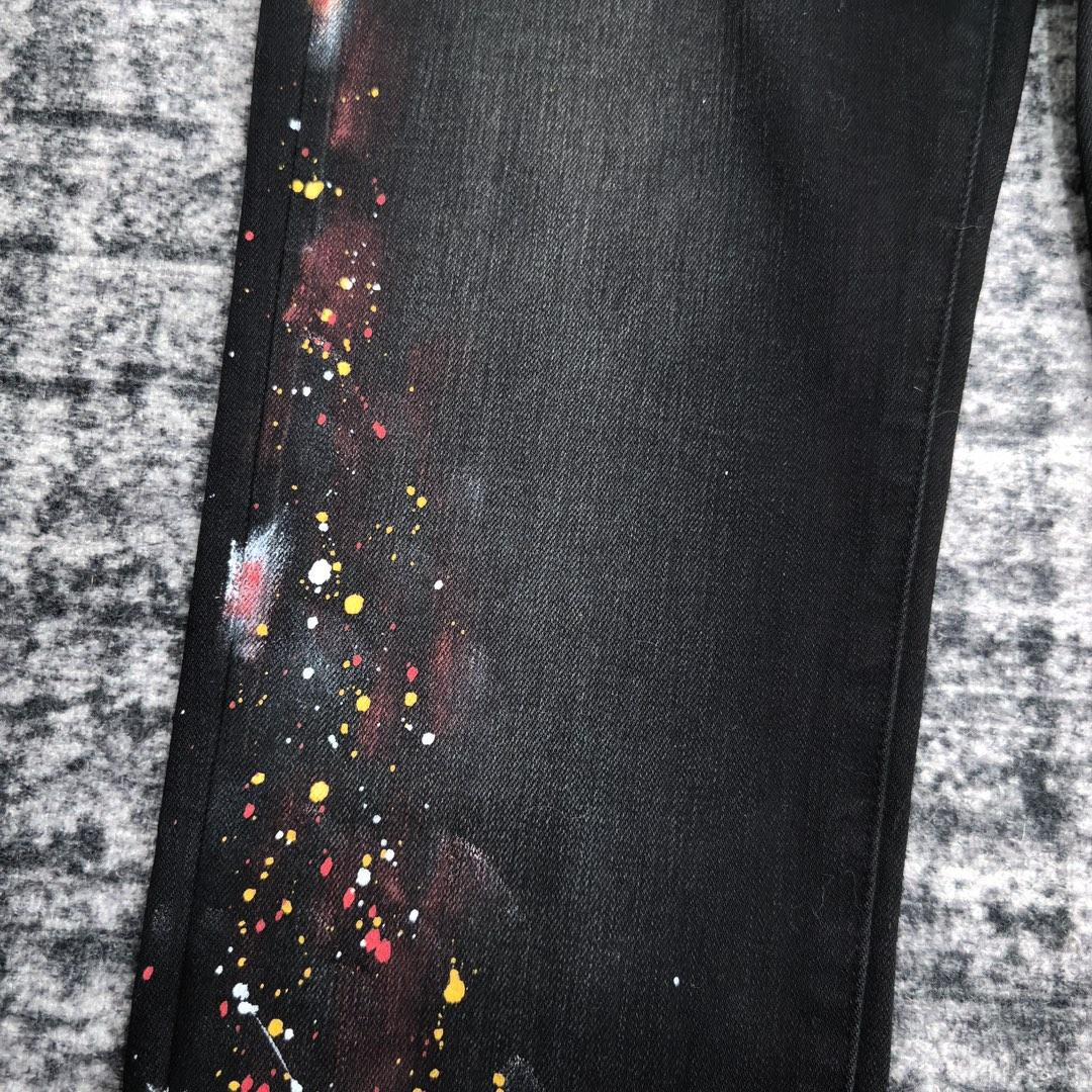 Amiri Slim Fit Jeans    691 - DopestKickz