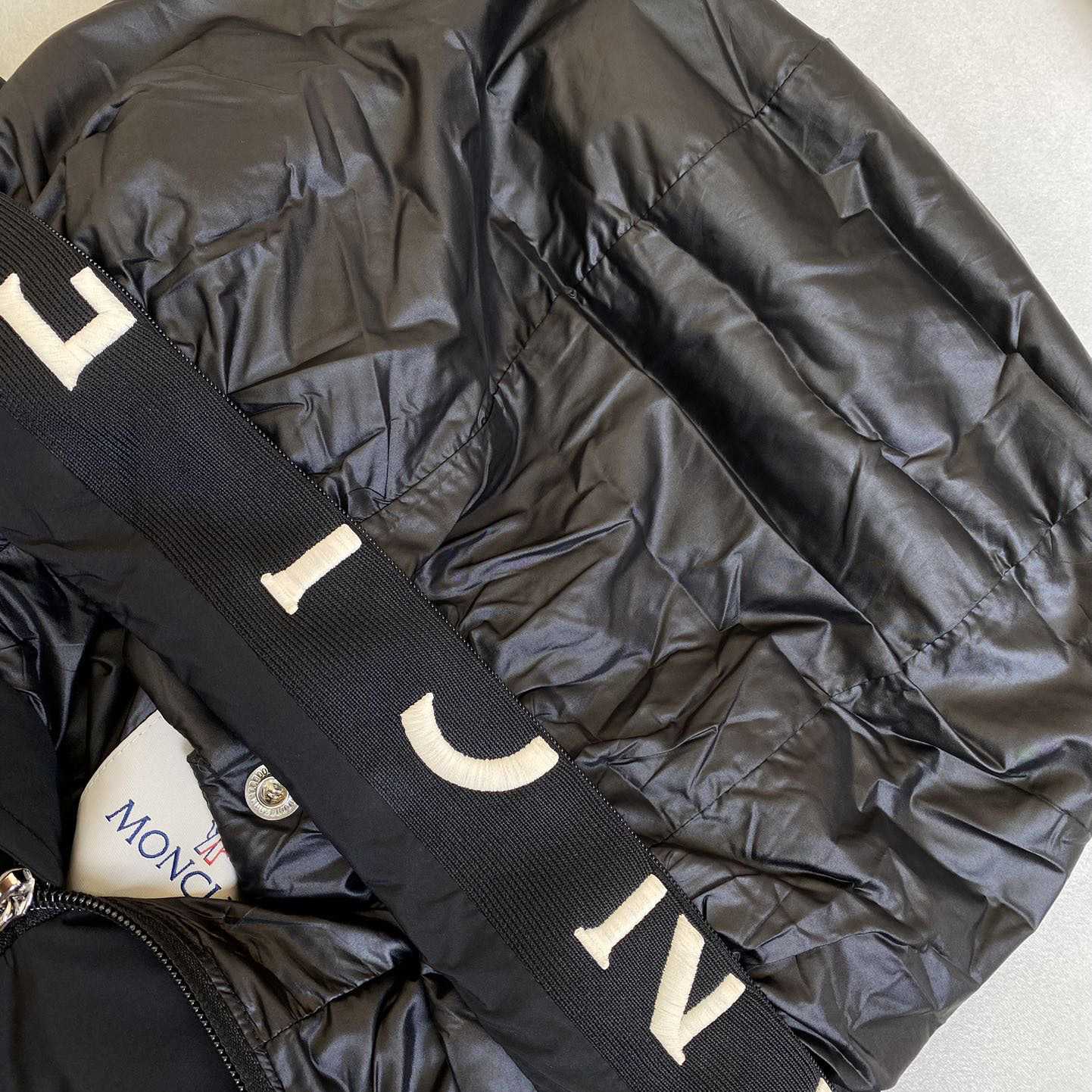 Moncler Logo Patch Zip-Up Jacket - DopestKickz