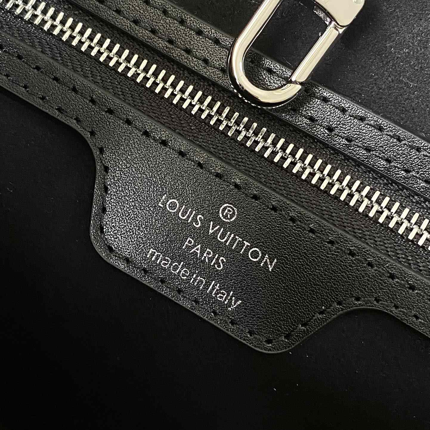 Louis Vuitton Neverfull MM   M11930 - DopestKickz