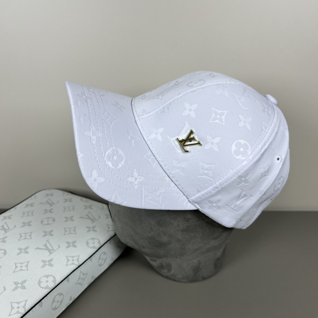 Louis Vuitton Monogram Cap - DopestKickz