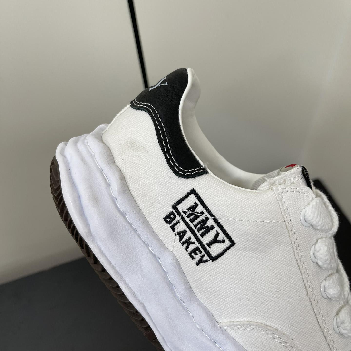 Maison Mihara Yasuhiro OG Sole Canvas Low White Sneakers - DopestKickz