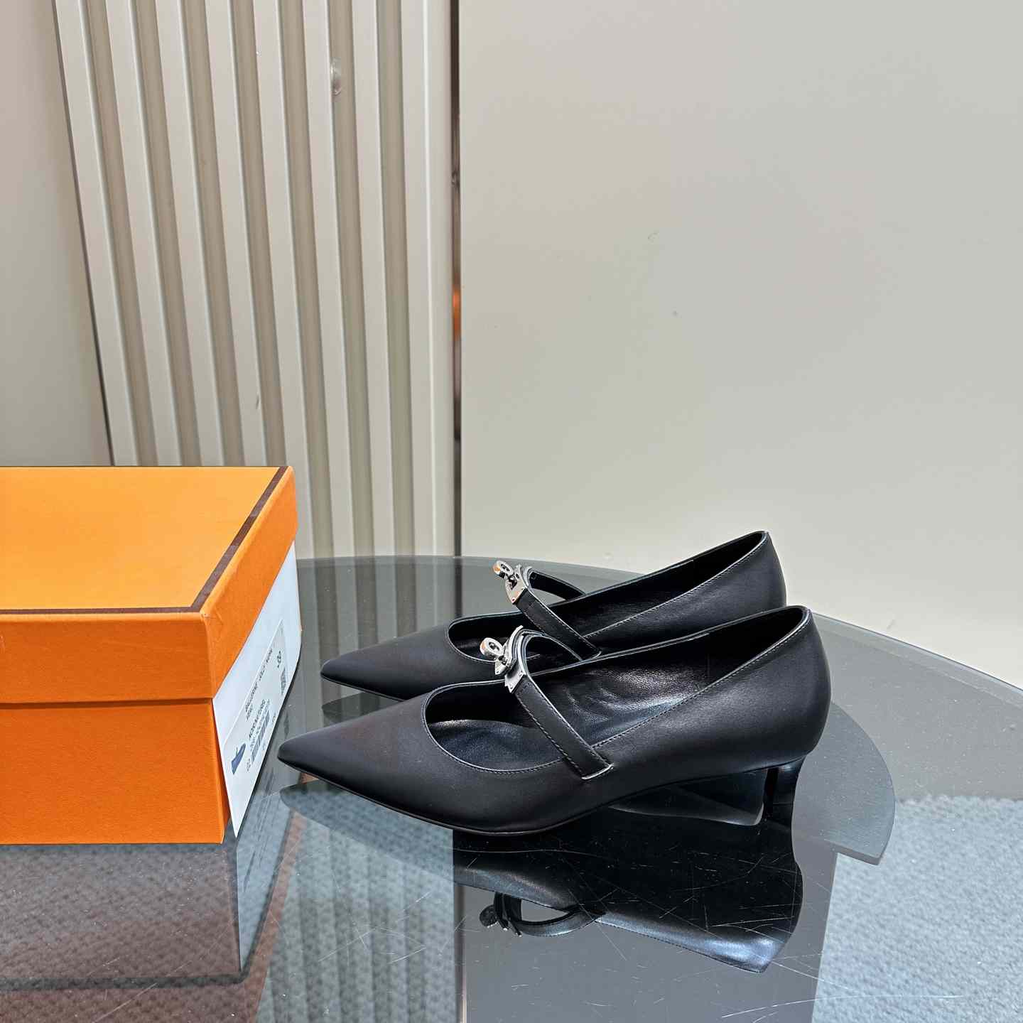 Hermes Kiara 40 Pump - DopestKickz