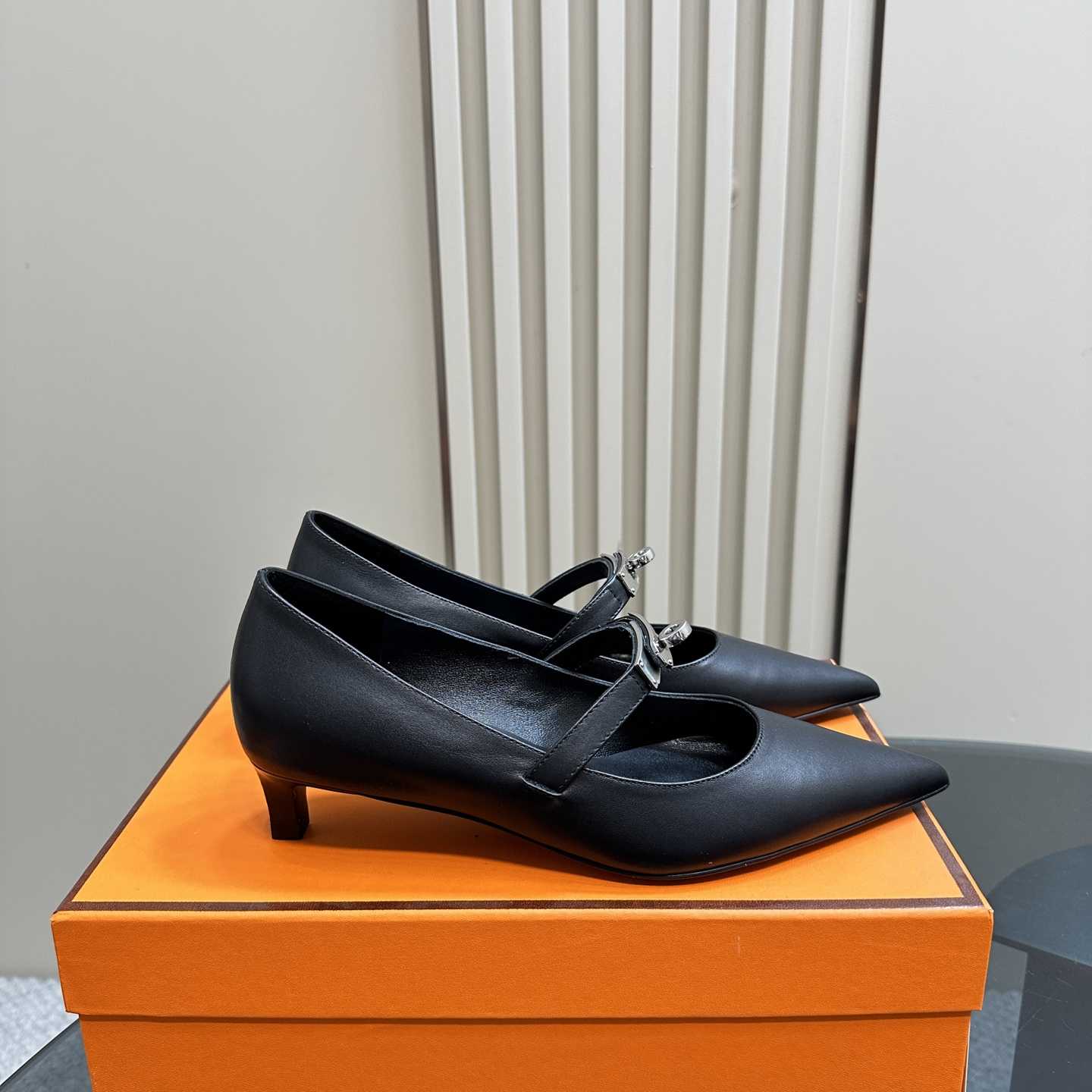Hermes Kiara 40 Pump - DopestKickz