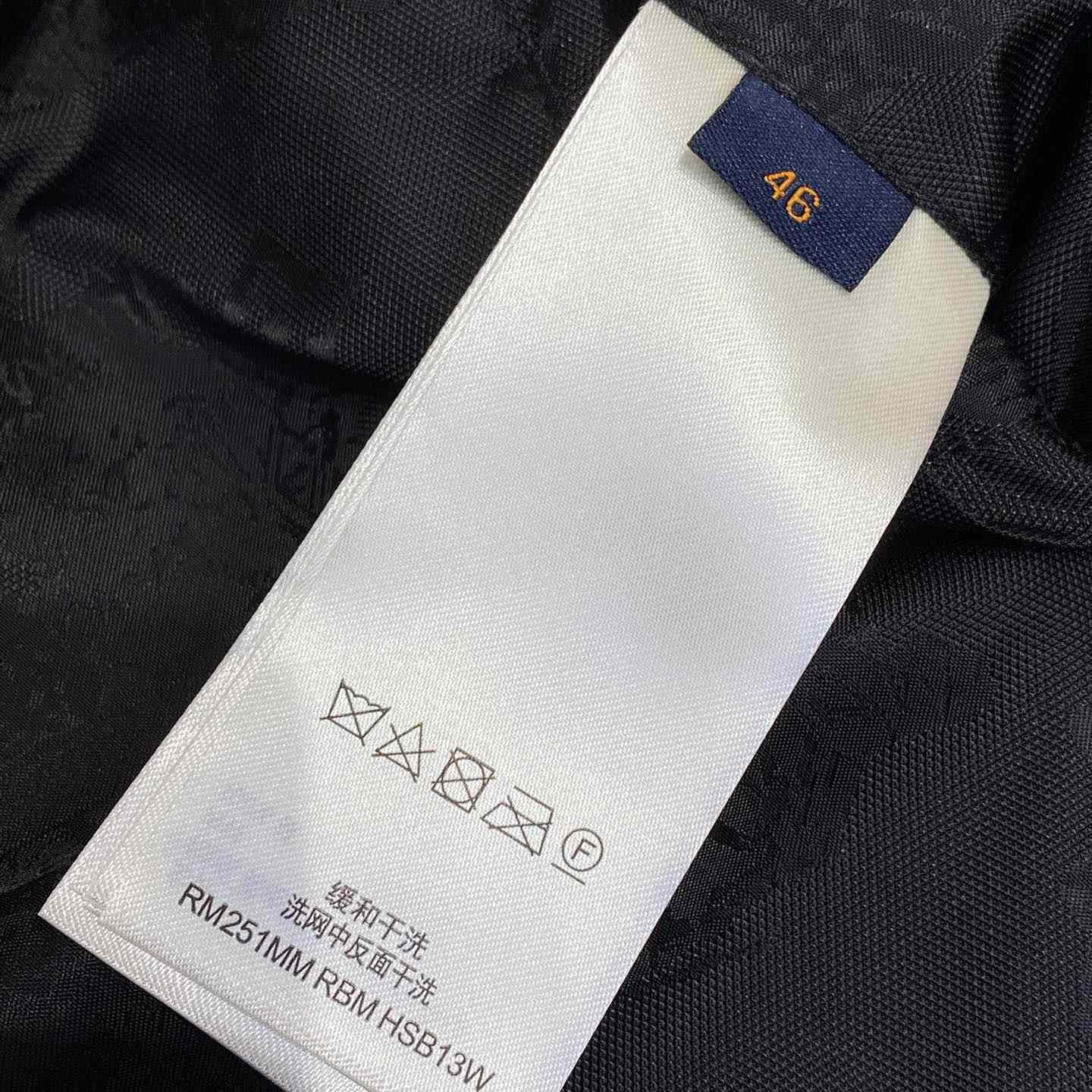 Louis Vuitton Nylon Windbreaker    1AGIPG - DopestKickz