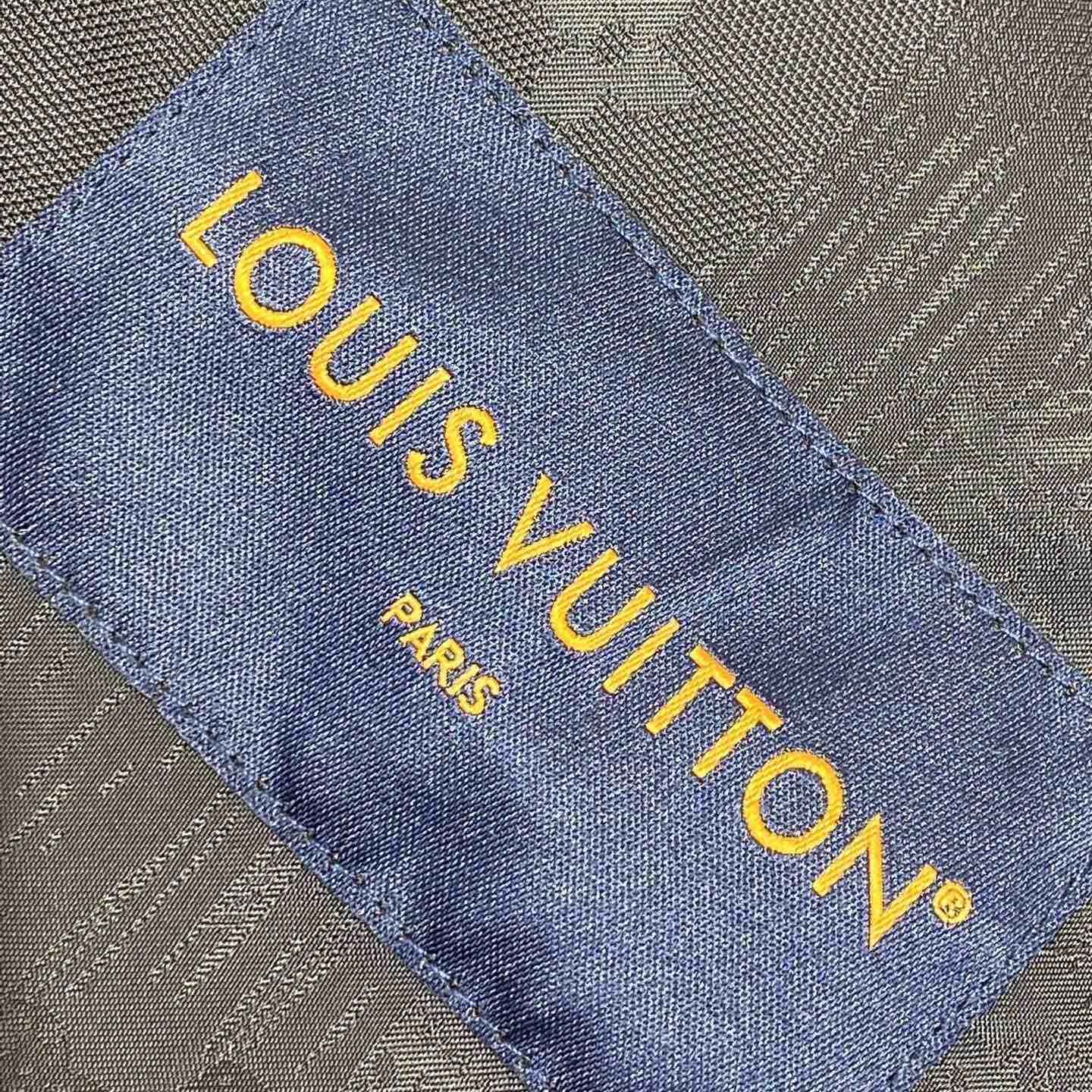 Louis Vuitton Nylon Windbreaker    1AGIPG - DopestKickz