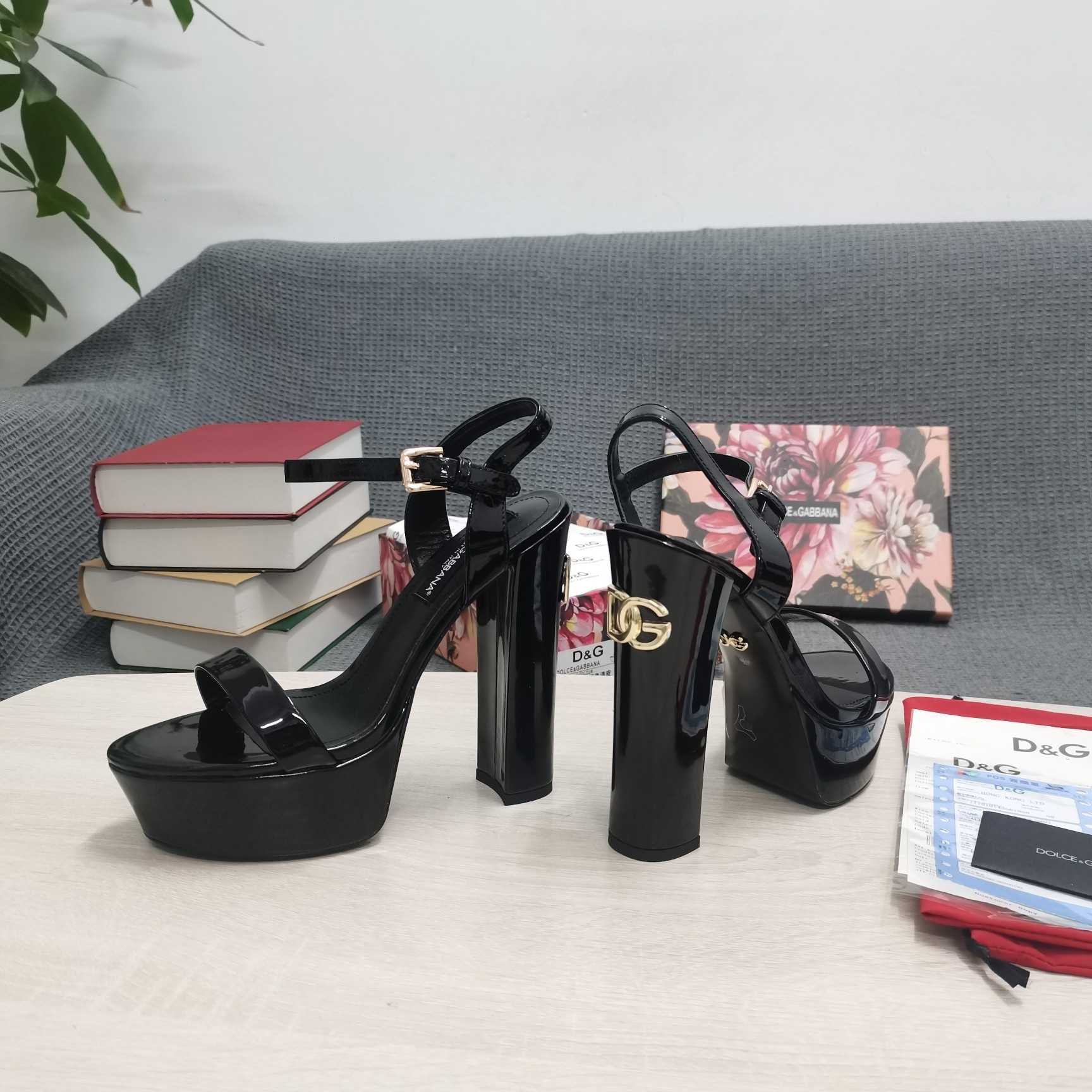 Dolce & Gabbana Polished Calfskin Platform Sandals - DopestKickz