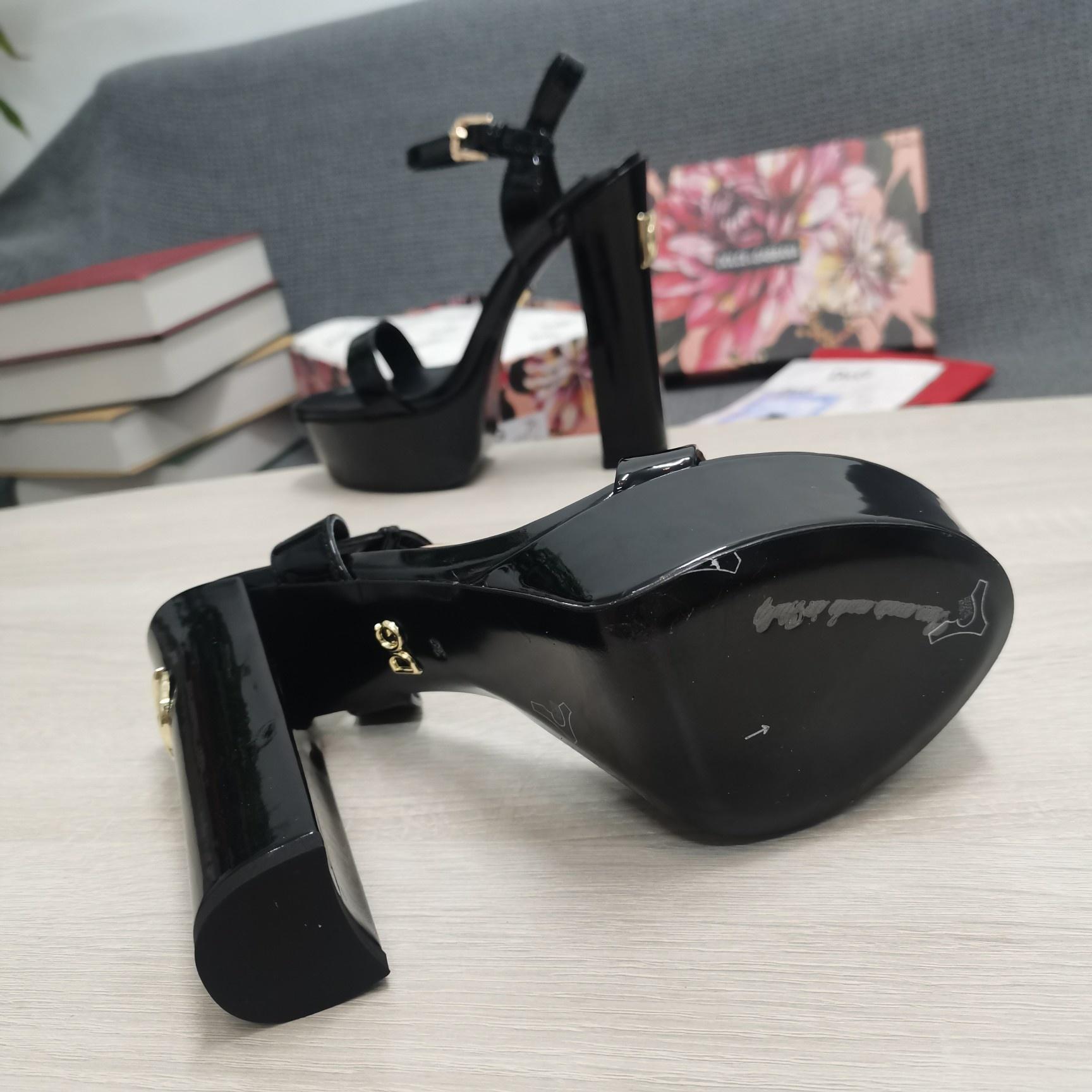 Dolce & Gabbana Polished Calfskin Platform Sandals - DopestKickz