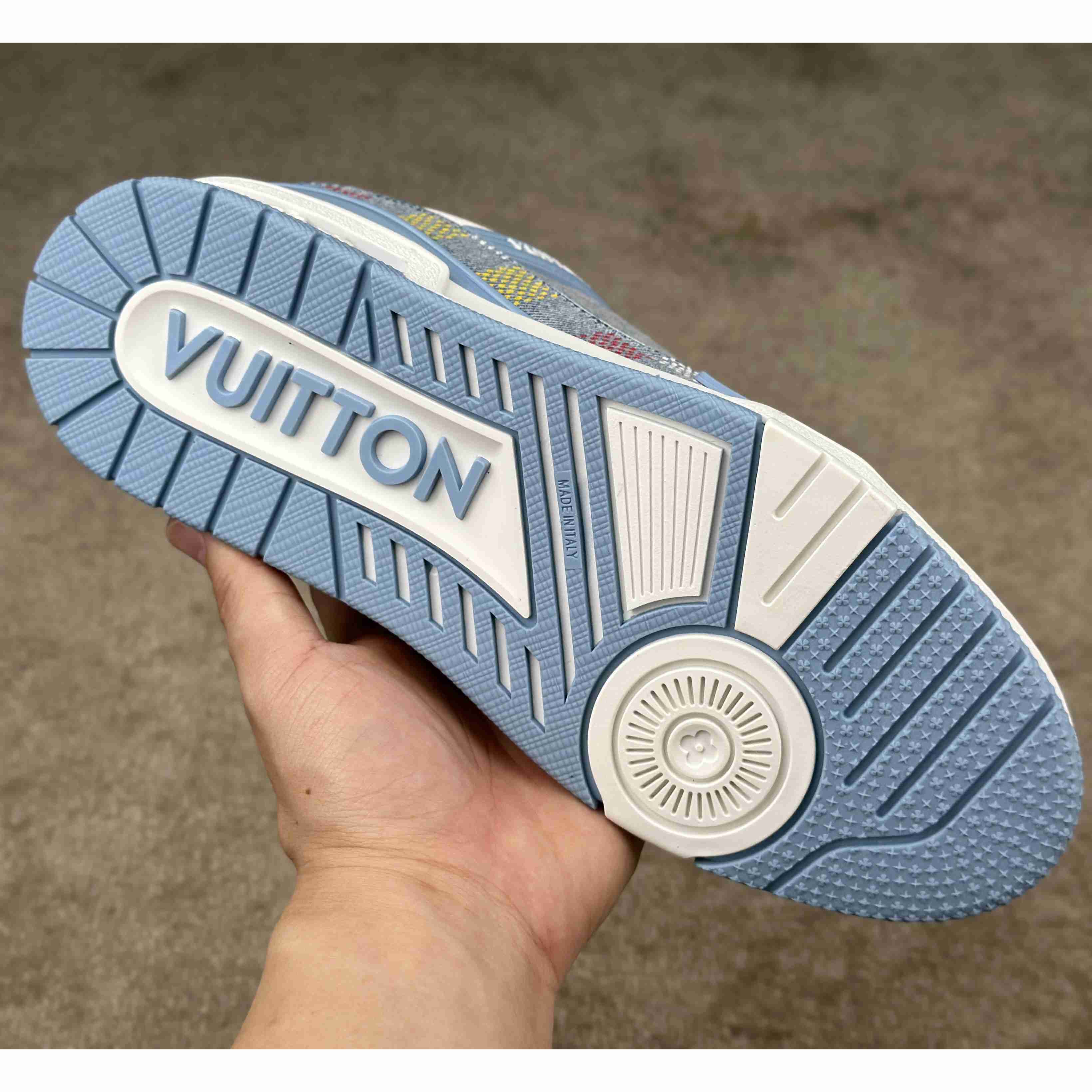 Louis Vuitton LV Trainer Sneaker       1AHCYF - DopestKickz