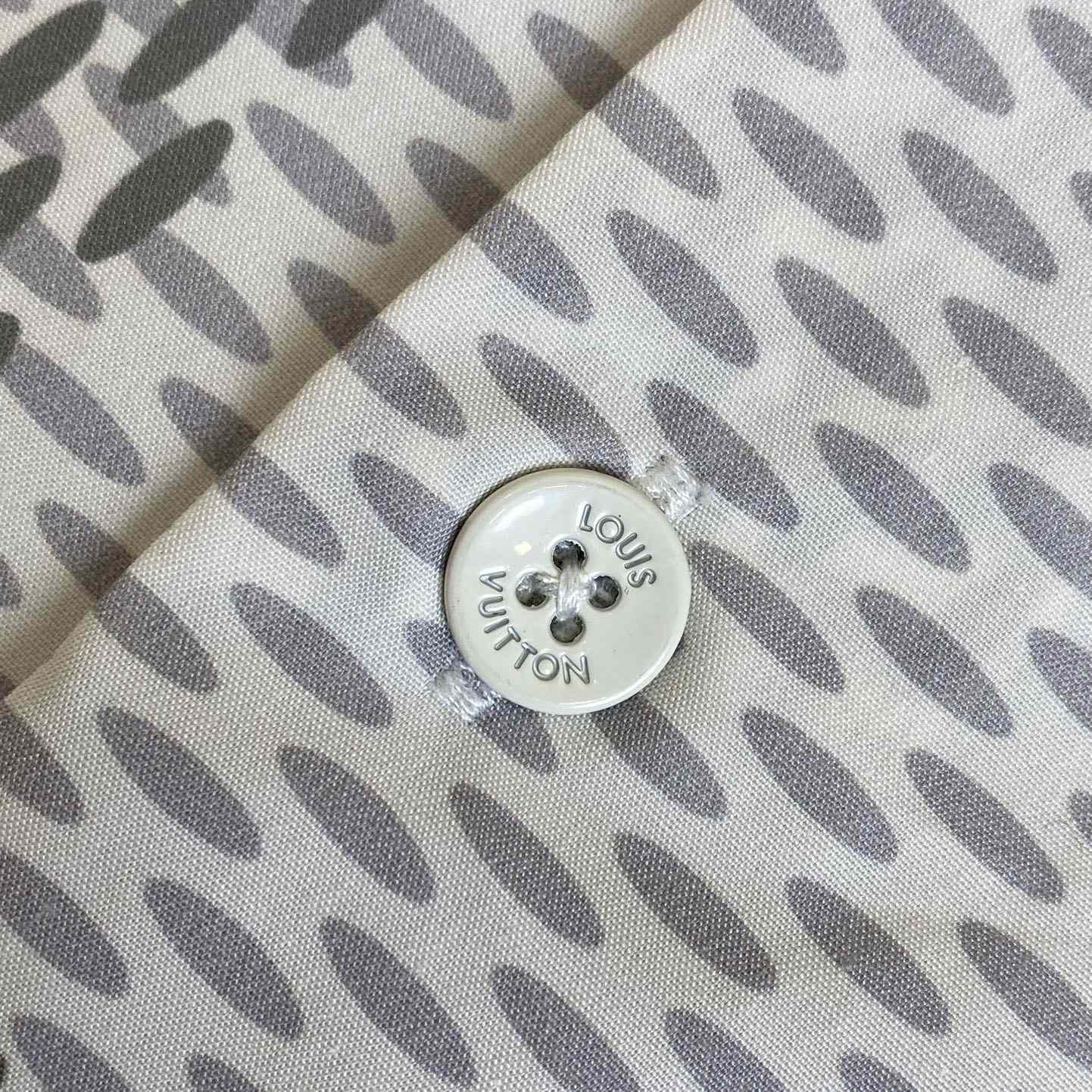 Louis Vuitton Damier Long-Sleeved Classic Cotton Shirt   1AFJDA - DopestKickz