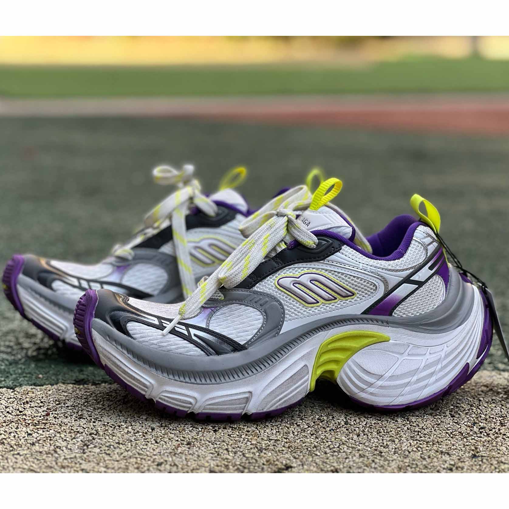 Balenciaga 10XL Sneaker  - DopestKickz