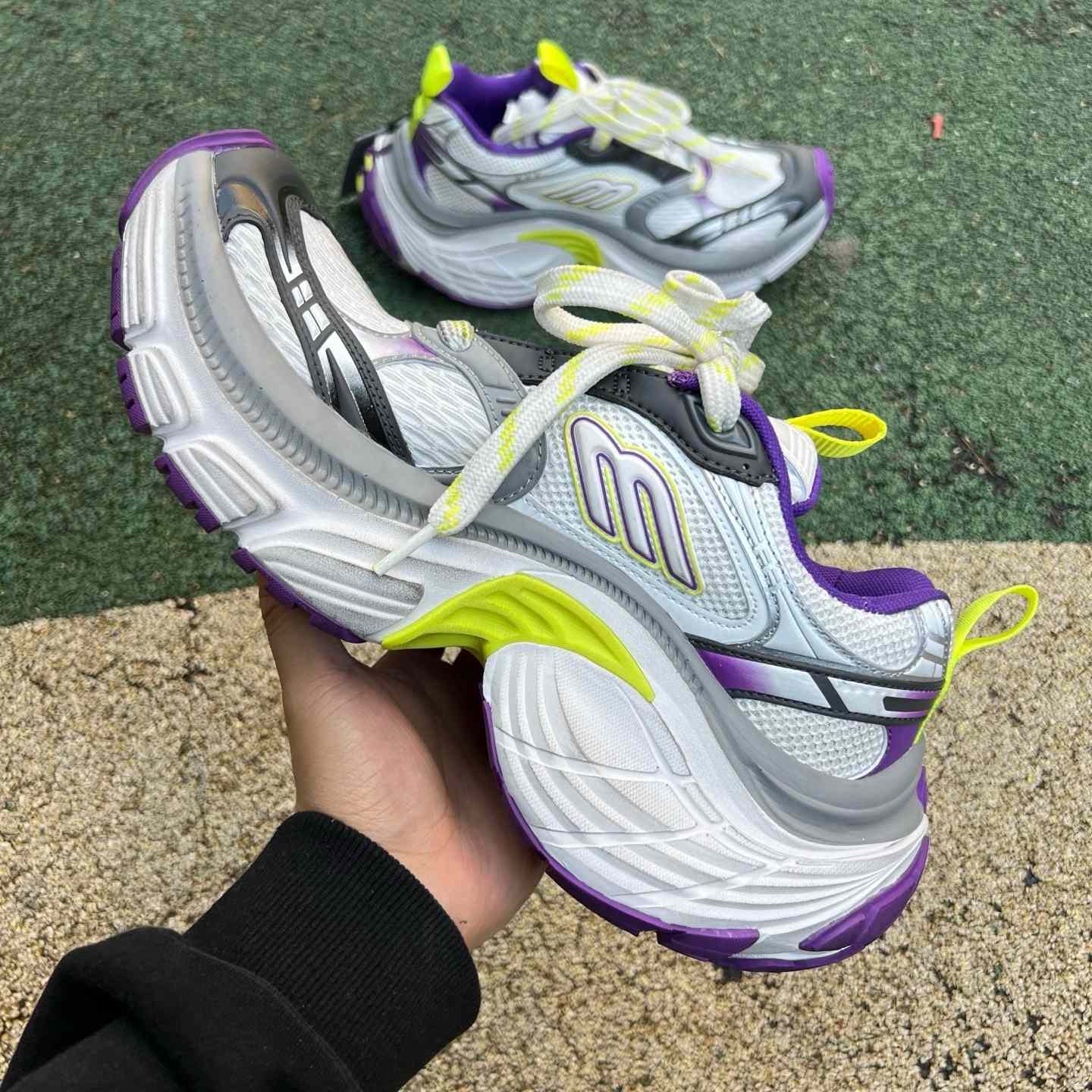 Balenciaga 10XL Sneaker  - DopestKickz