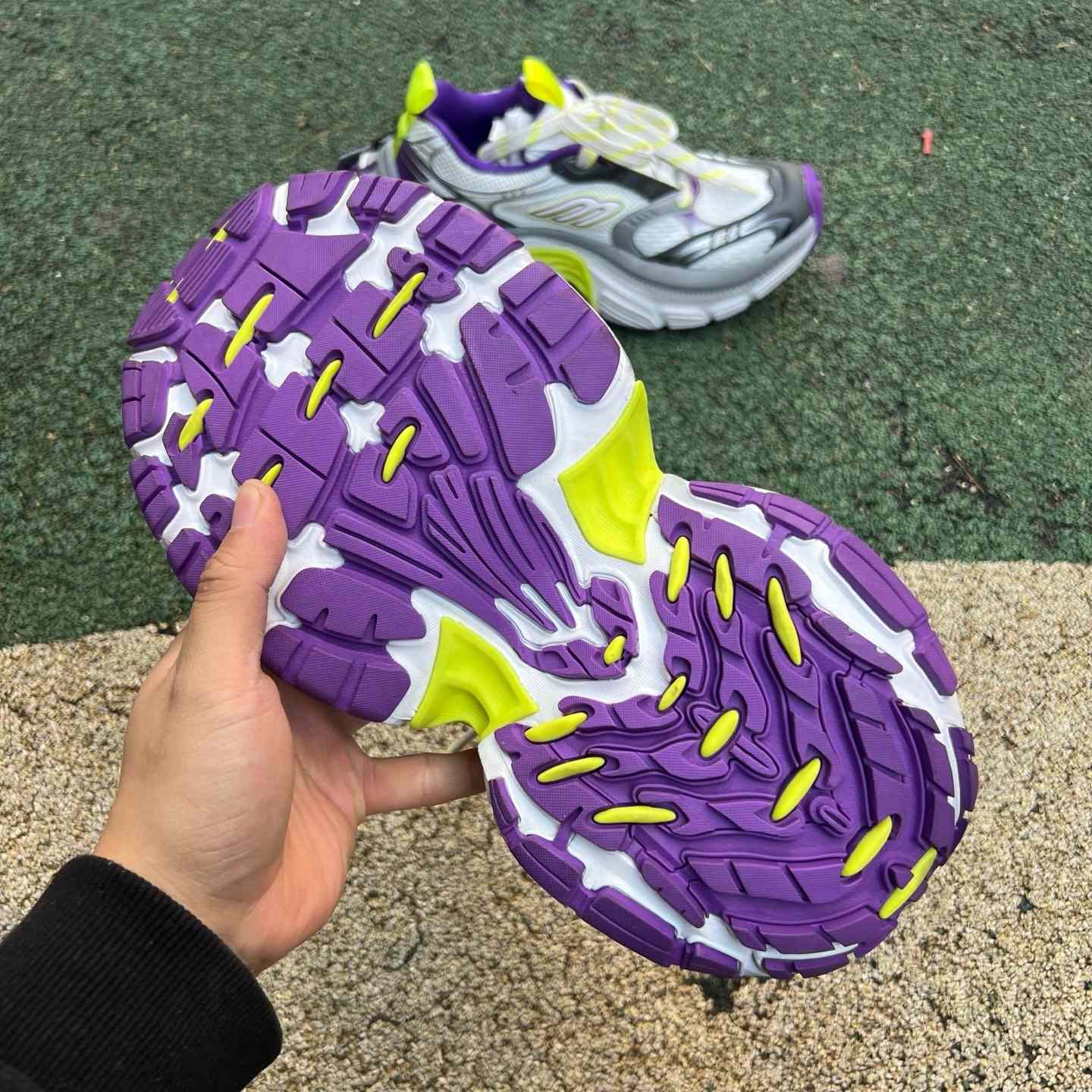 Balenciaga 10XL Sneaker  - DopestKickz