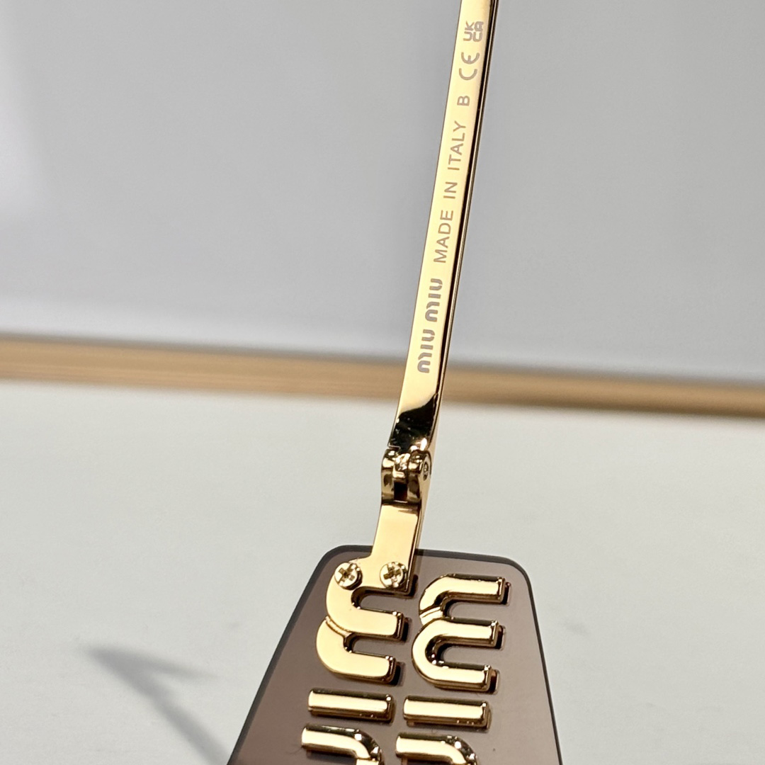 Miu Miu MUA51S Sunglasses - DopestKickz