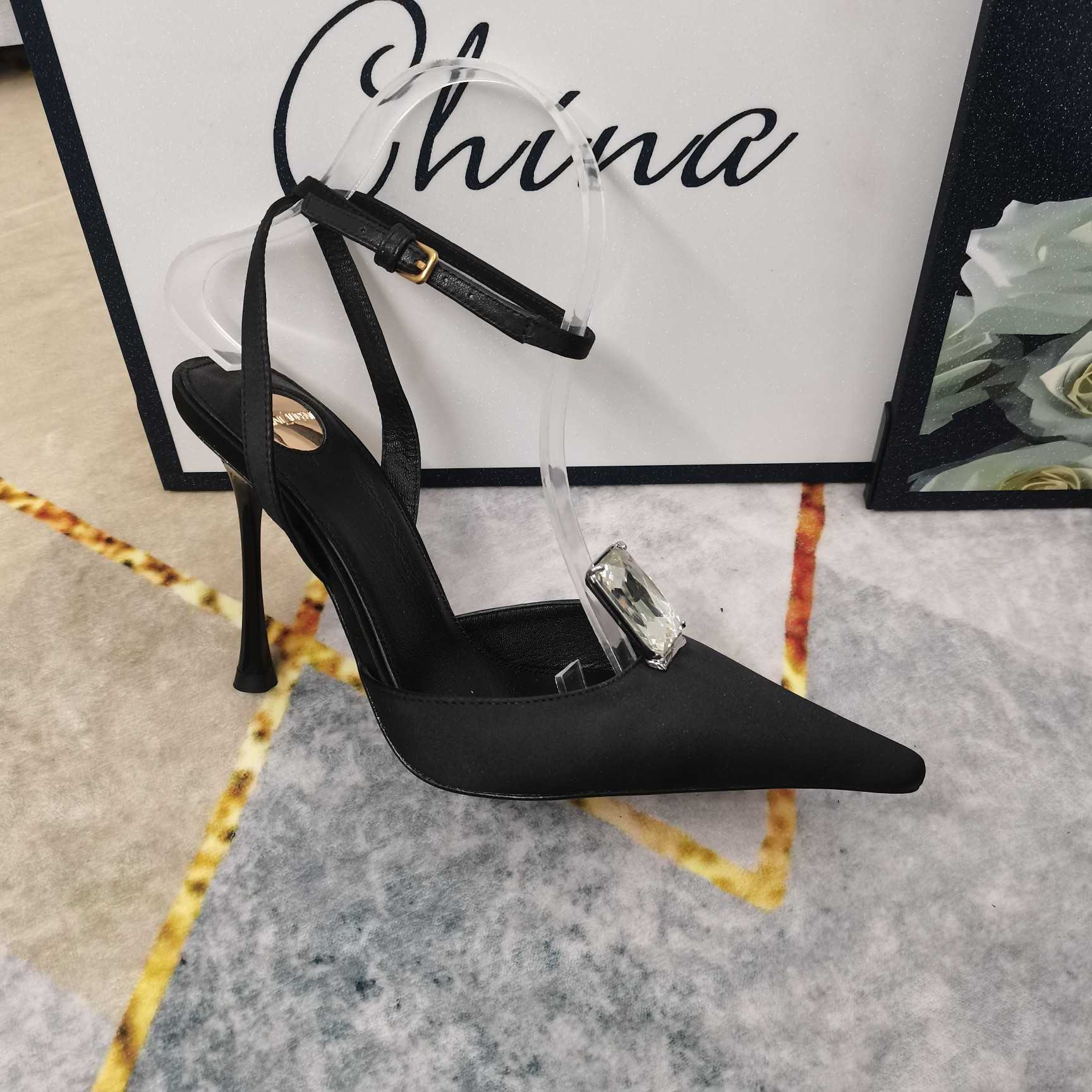 Saint Laurent Harlow Pumps In Satin Crepe And Crystals - DopestKickz