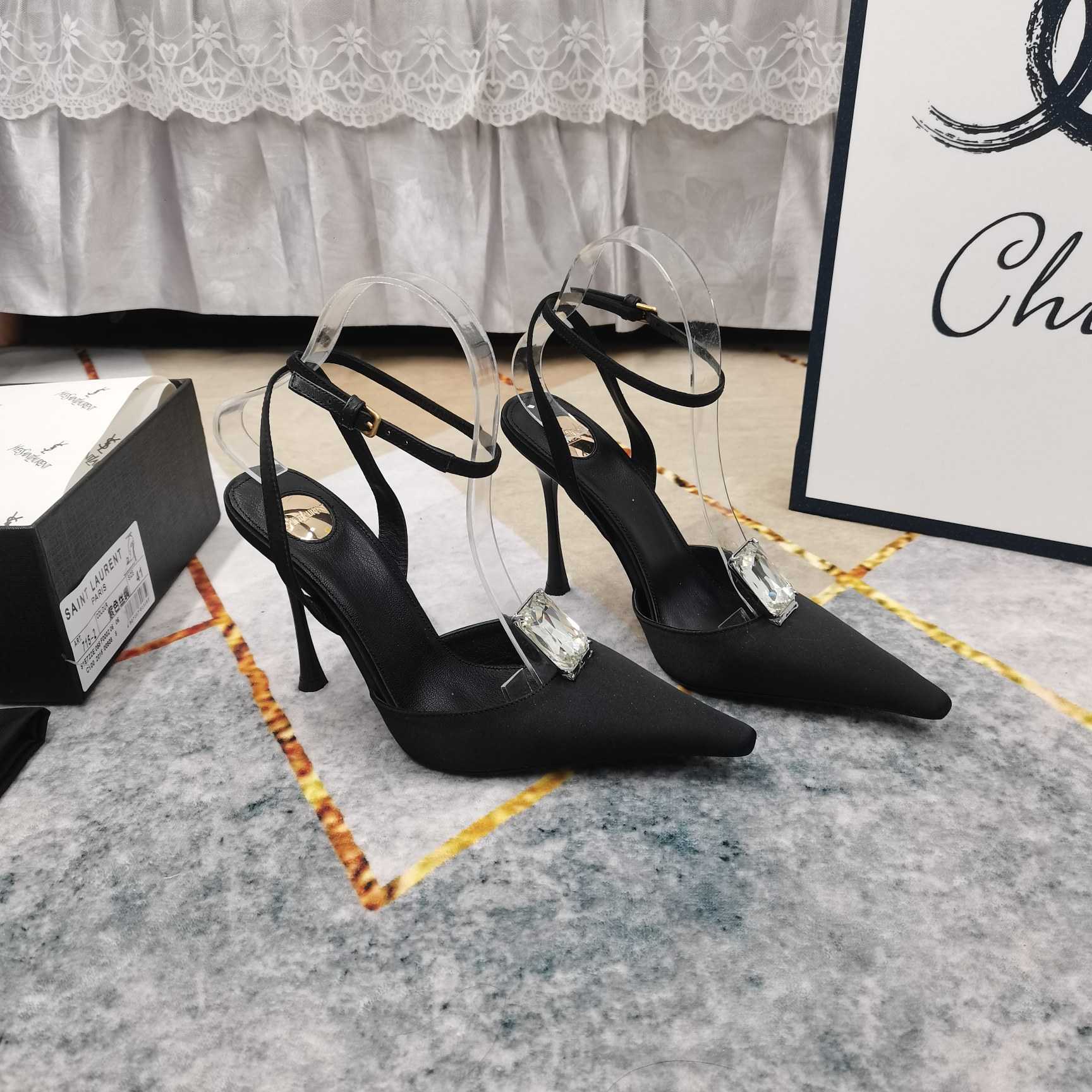 Saint Laurent Harlow Pumps In Satin Crepe And Crystals - DopestKickz