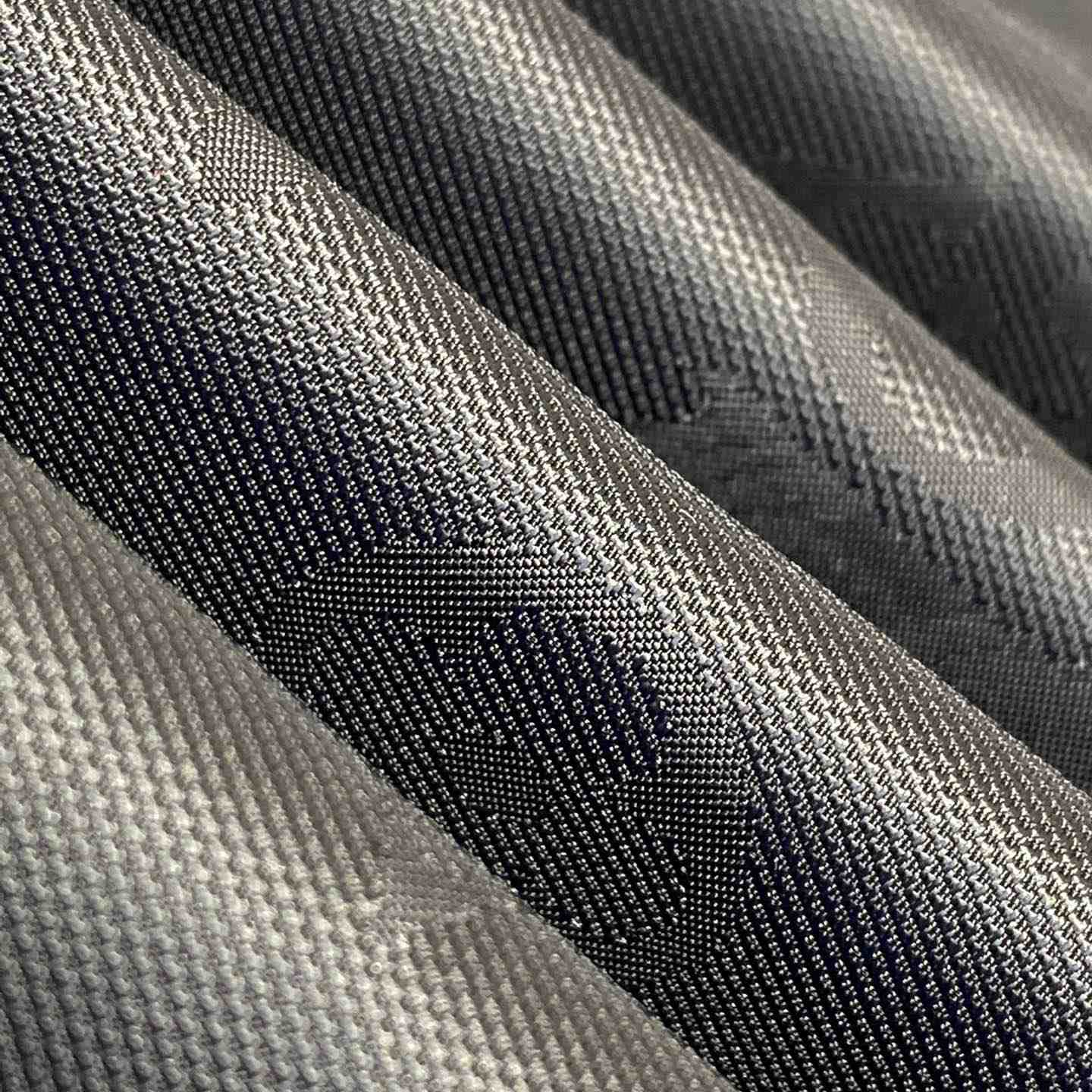 Louis Vuitton Nylon Windbreaker   1AGIPE - DopestKickz