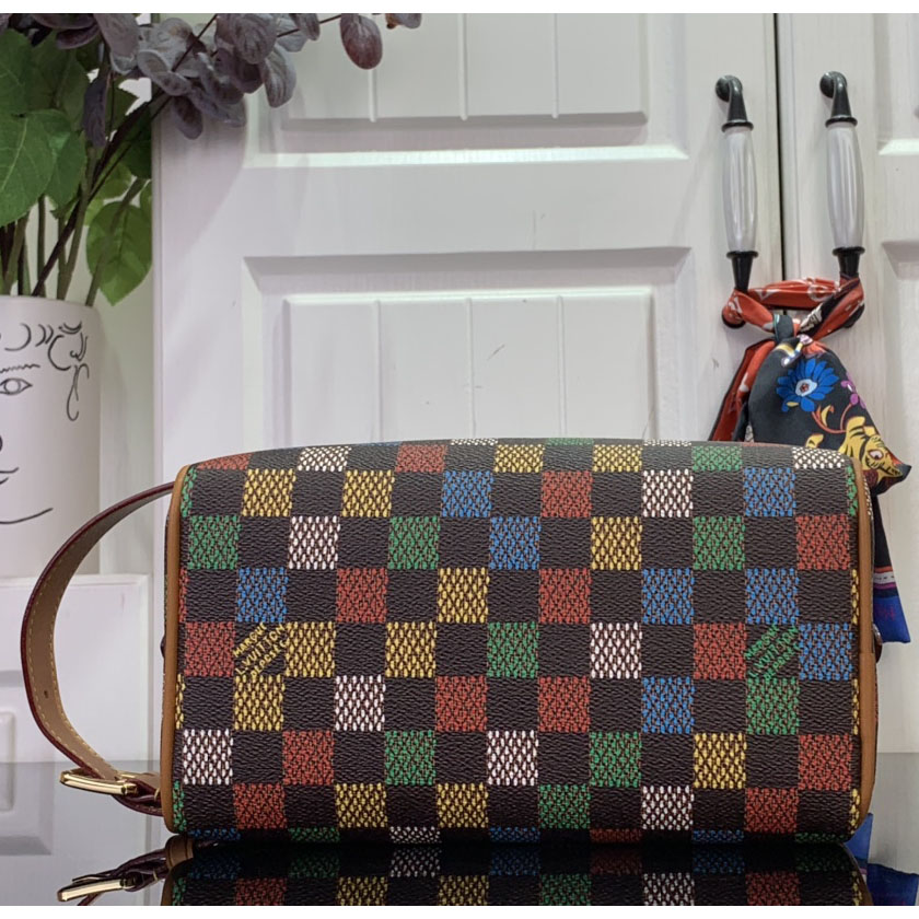 Louis Vuitton Locker Dopp Kit   N00151 - DopestKickz