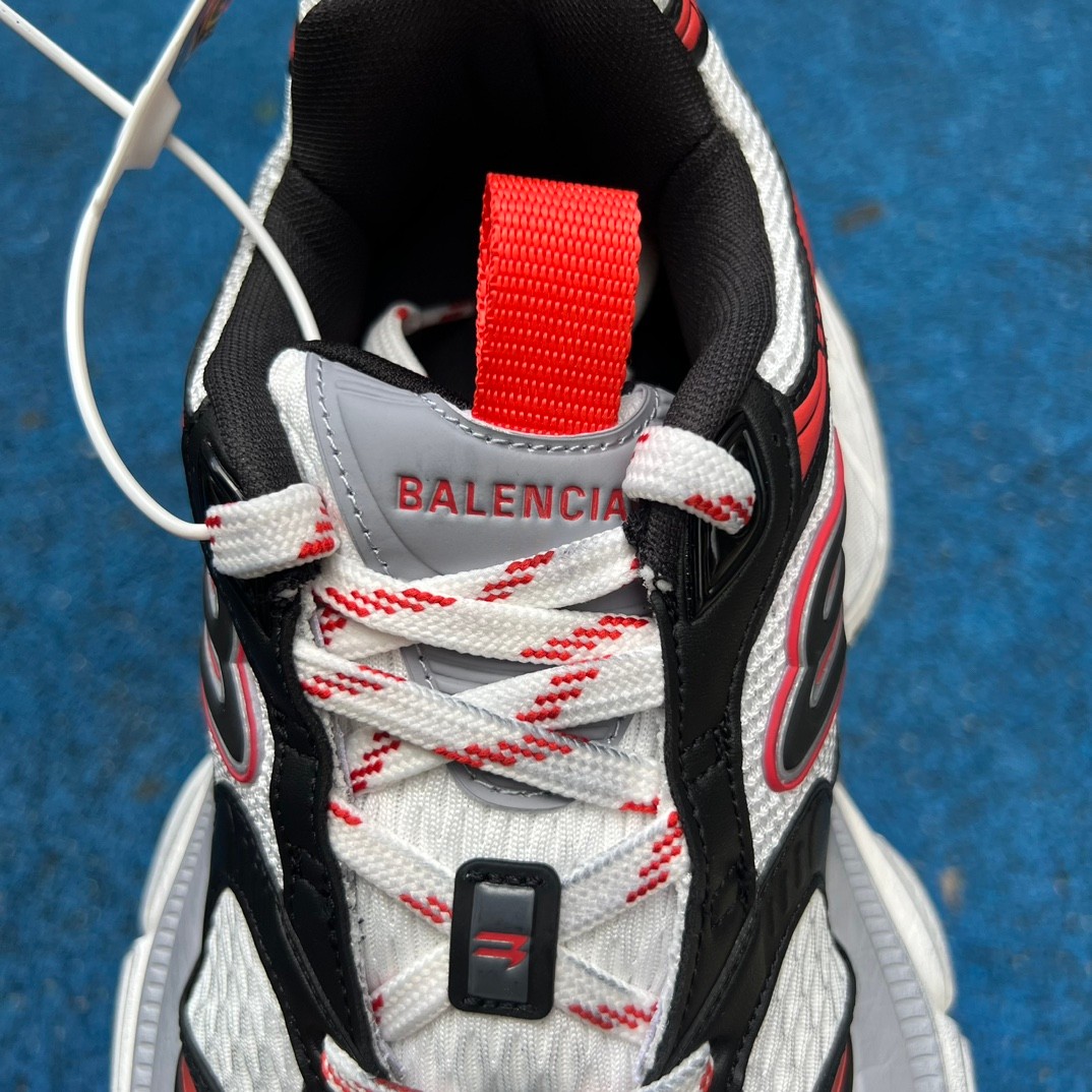 Balenciaga 10XL Sneaker  - DopestKickz