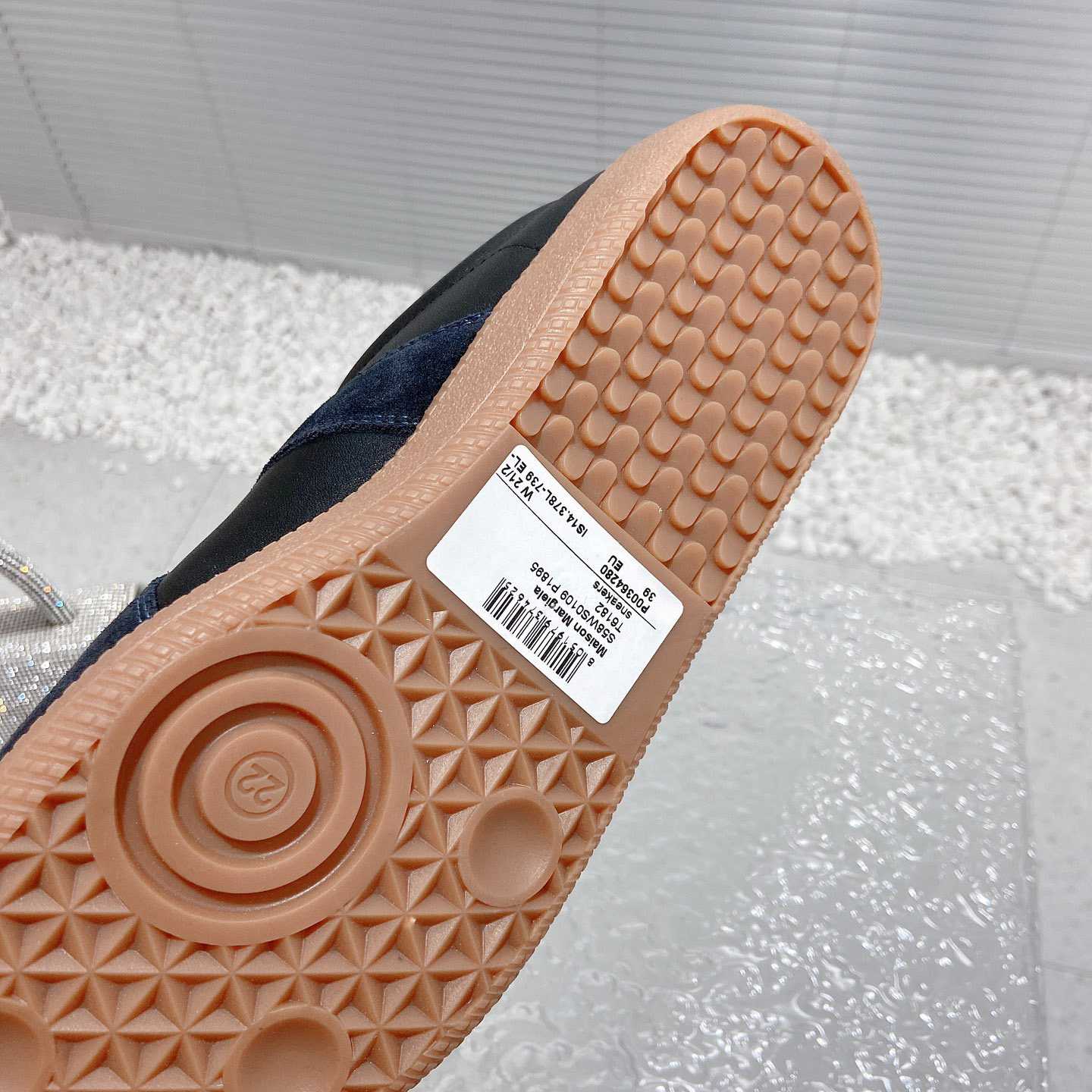 Maison Margiela Replica Sneakers - DopestKickz