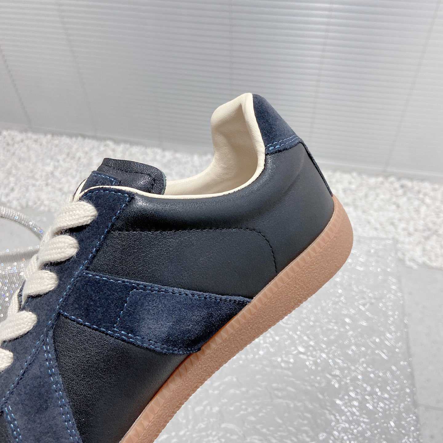 Maison Margiela Replica Sneakers - DopestKickz