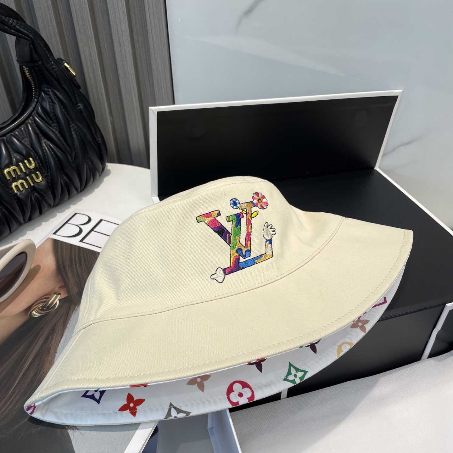 Louis Vuitton LV x TM Reversible Superflat Bucket Hat    - DopestKickz