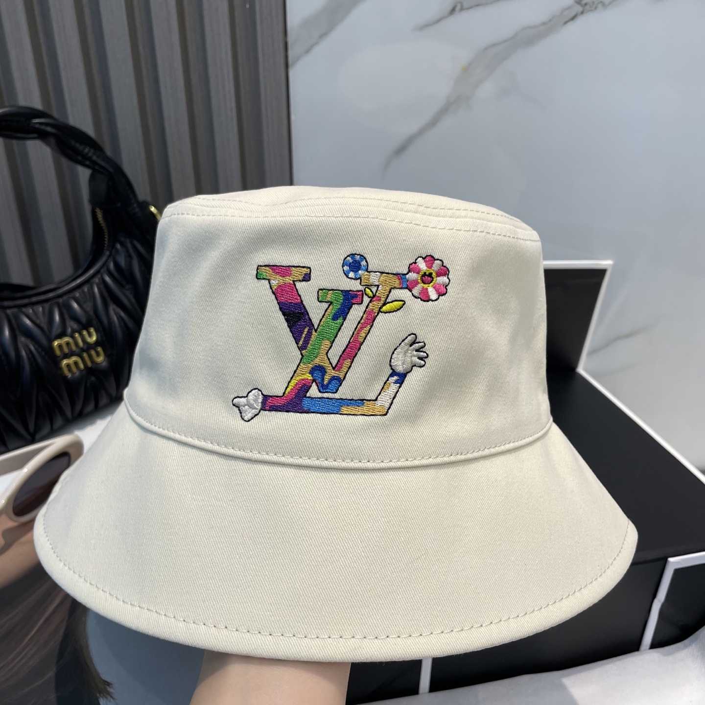 Louis Vuitton LV x TM Reversible Superflat Bucket Hat    - DopestKickz
