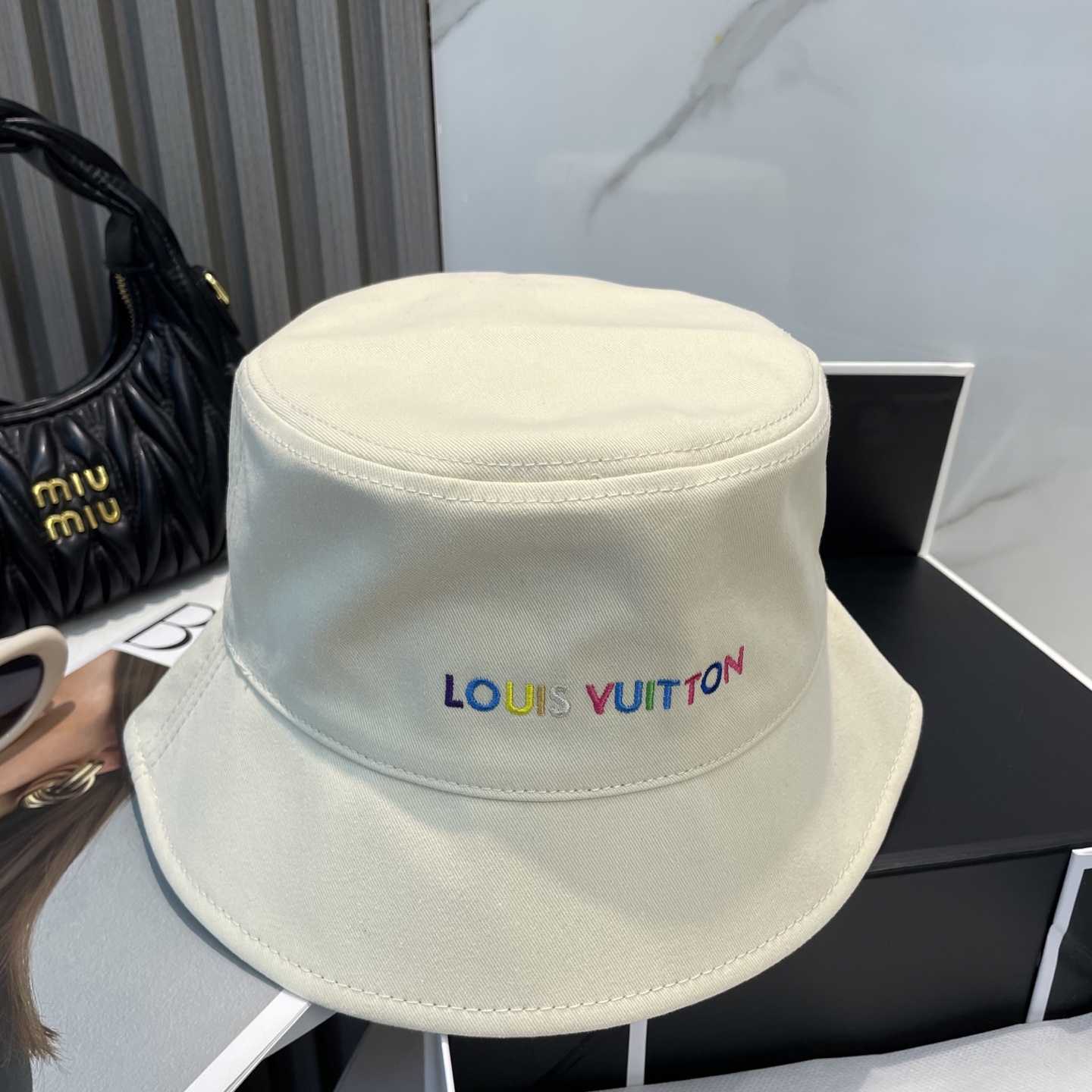 Louis Vuitton LV x TM Reversible Superflat Bucket Hat    - DopestKickz