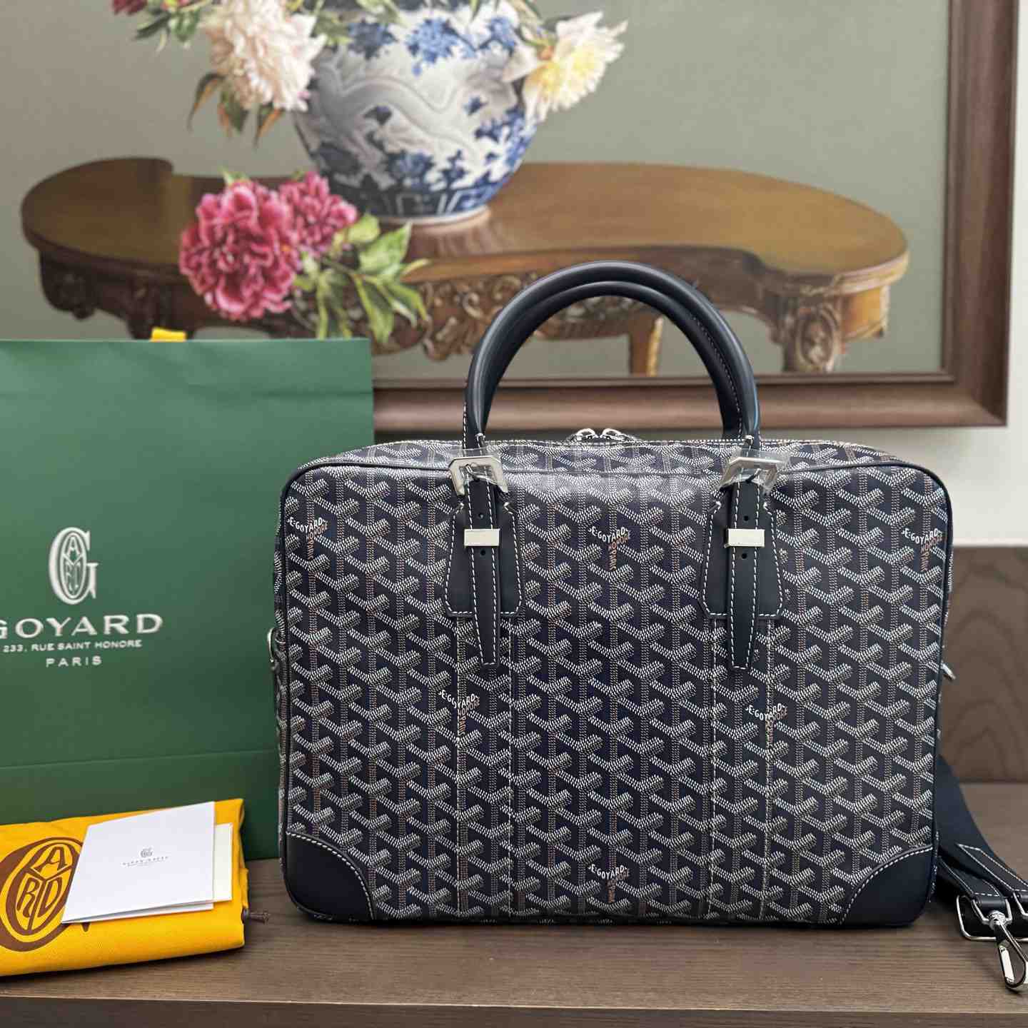 Goyard Ambassade MM Document Case - DopestKickz