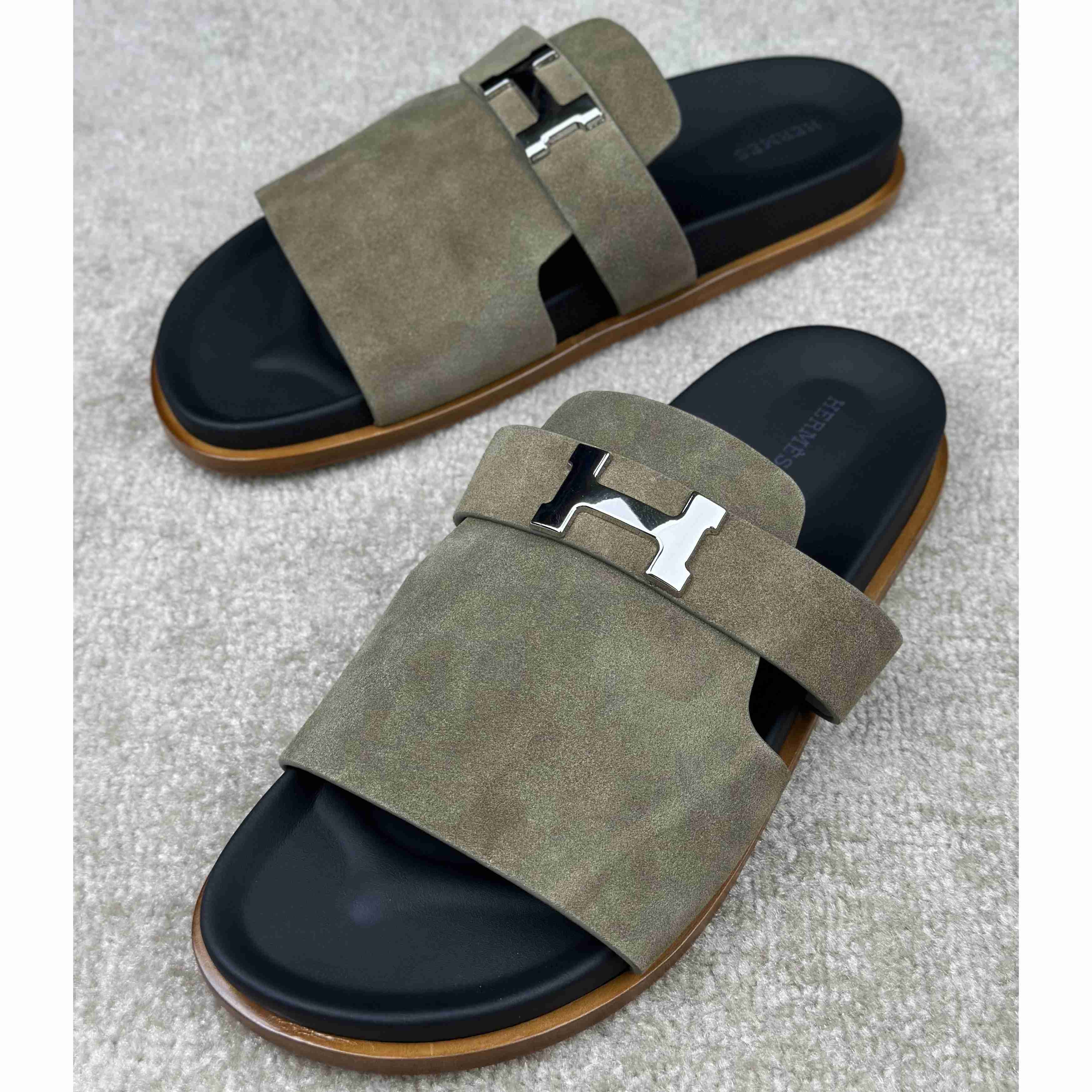 Hermes Jaures Sandal - DopestKickz