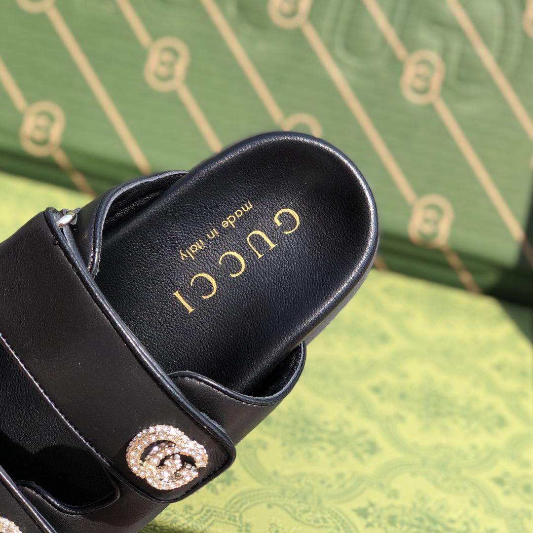 Gucci Women's Double G Sandal - DopestKickz