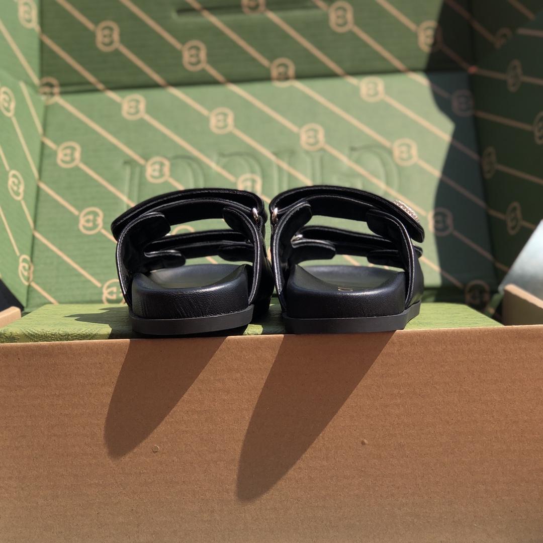 Gucci Women's Double G Sandal - DopestKickz