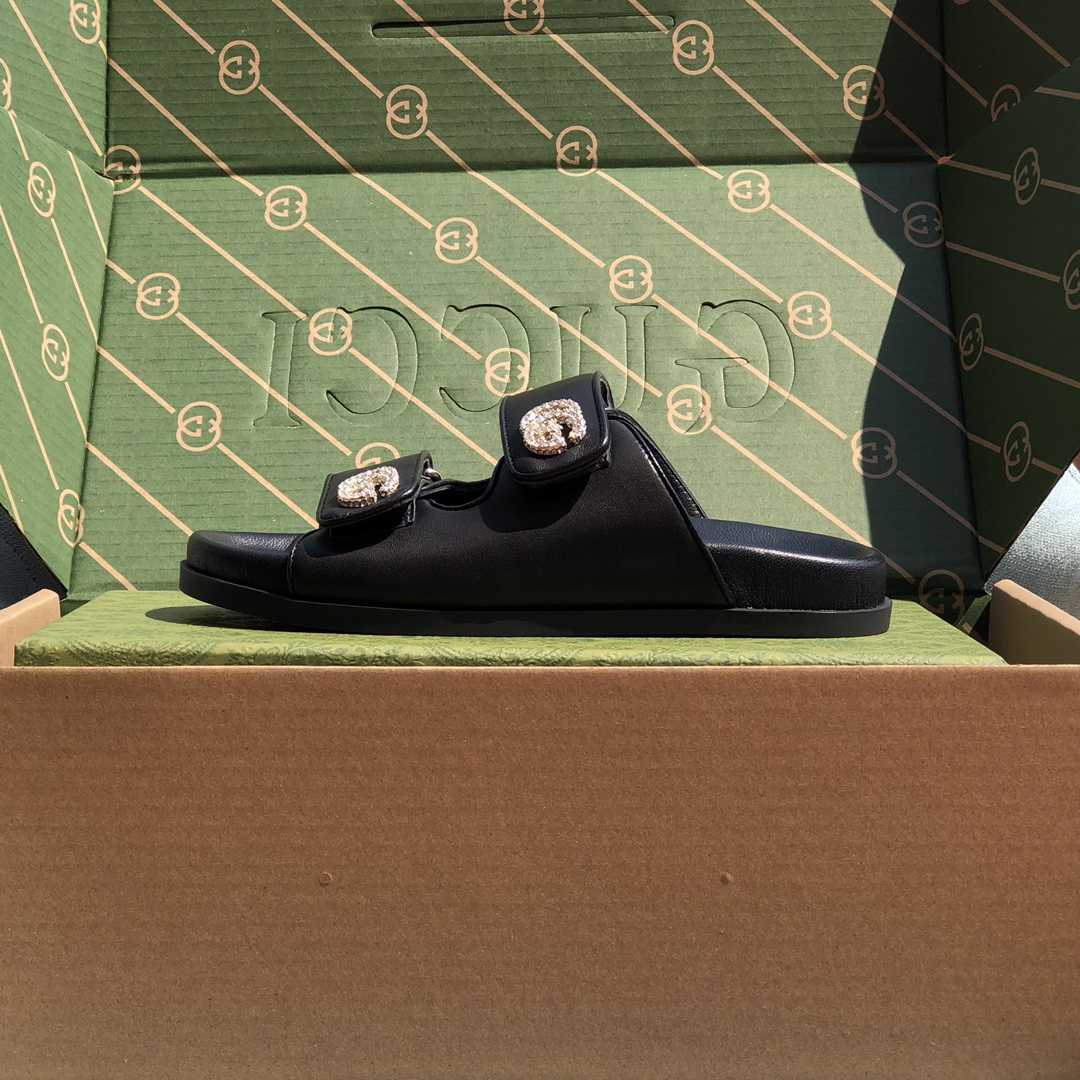 Gucci Women's Double G Sandal - DopestKickz