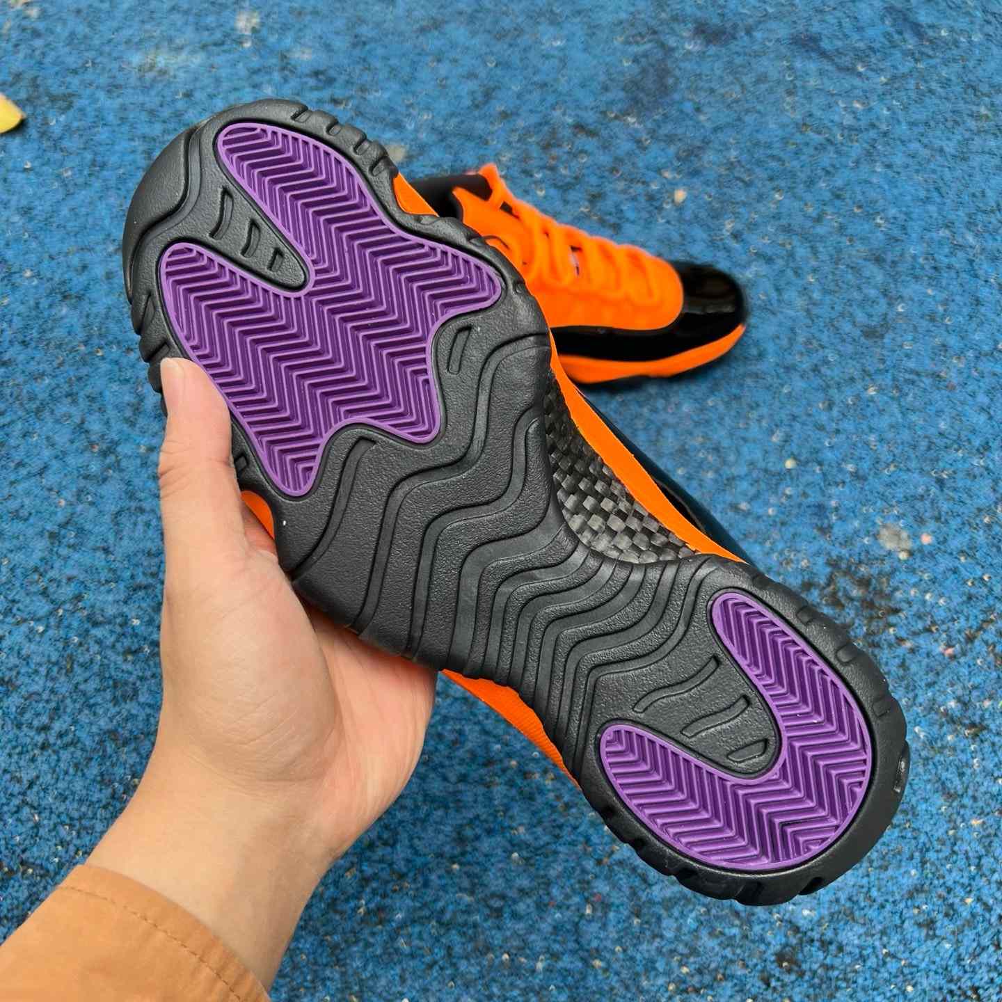 Air Jordan 11 Sneaker  CT8012-800 - DopestKickz