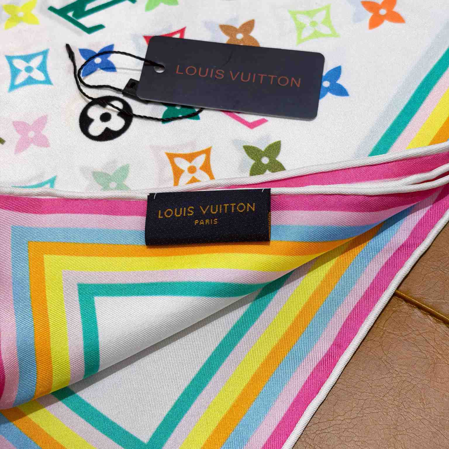 Louis Vuitton LV x TM Monogram Multicolor Square 90   M94967 - DopestKickz