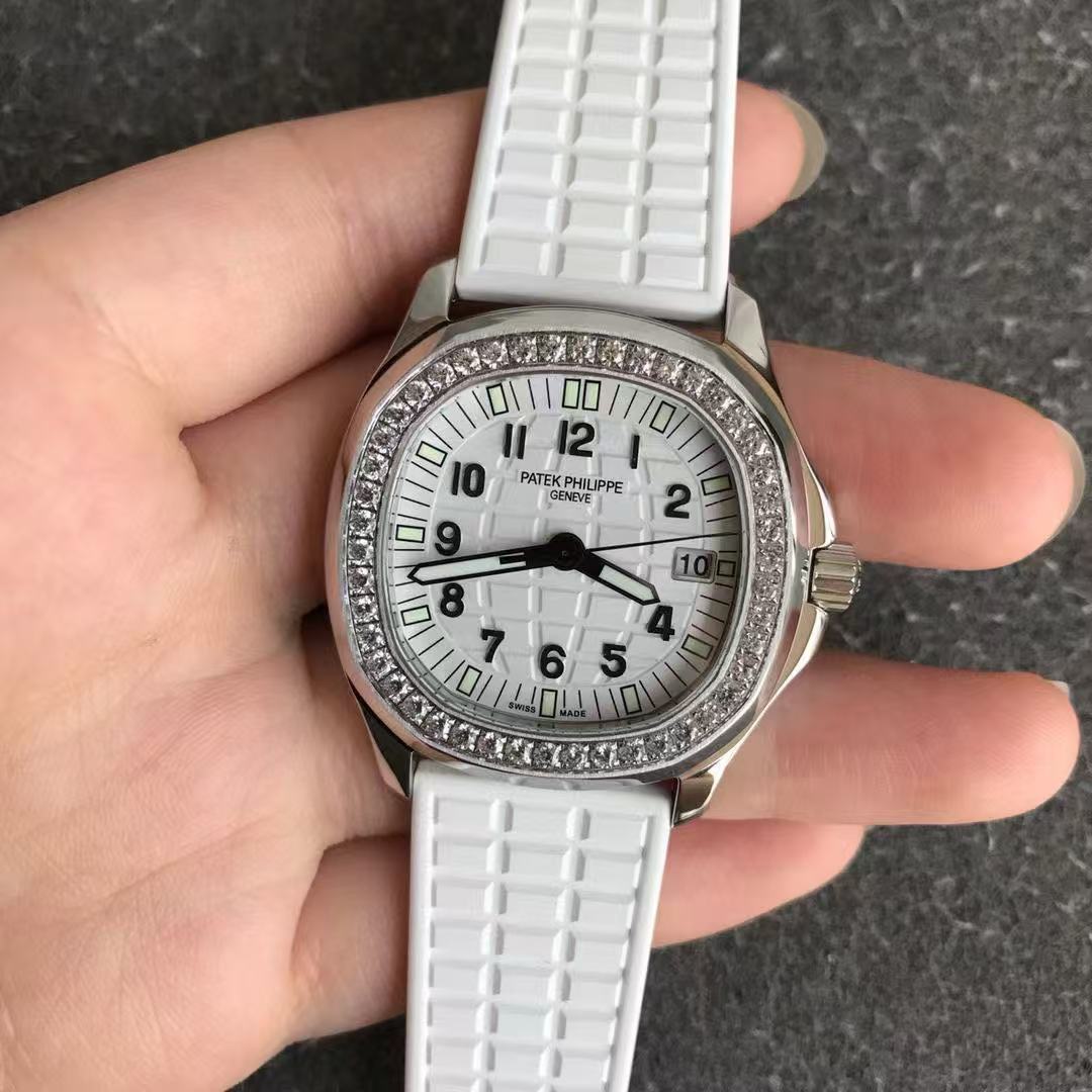 Patek Philipps Watch    35.5mm - DopestKickz