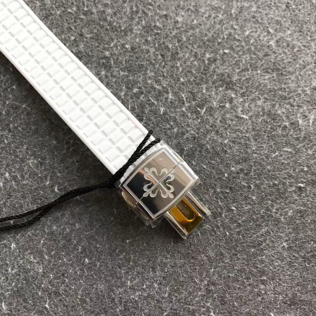 Patek Philipps Watch    35.5mm - DopestKickz