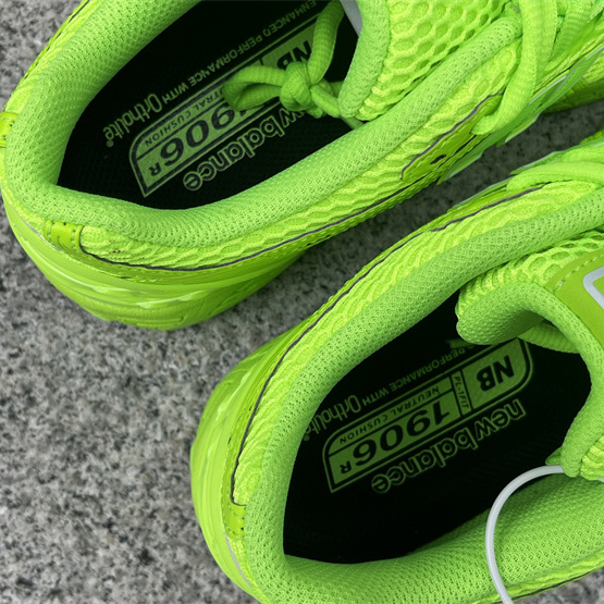 New Balance NB 1906R Sneakers      M1906RAA - DopestKickz