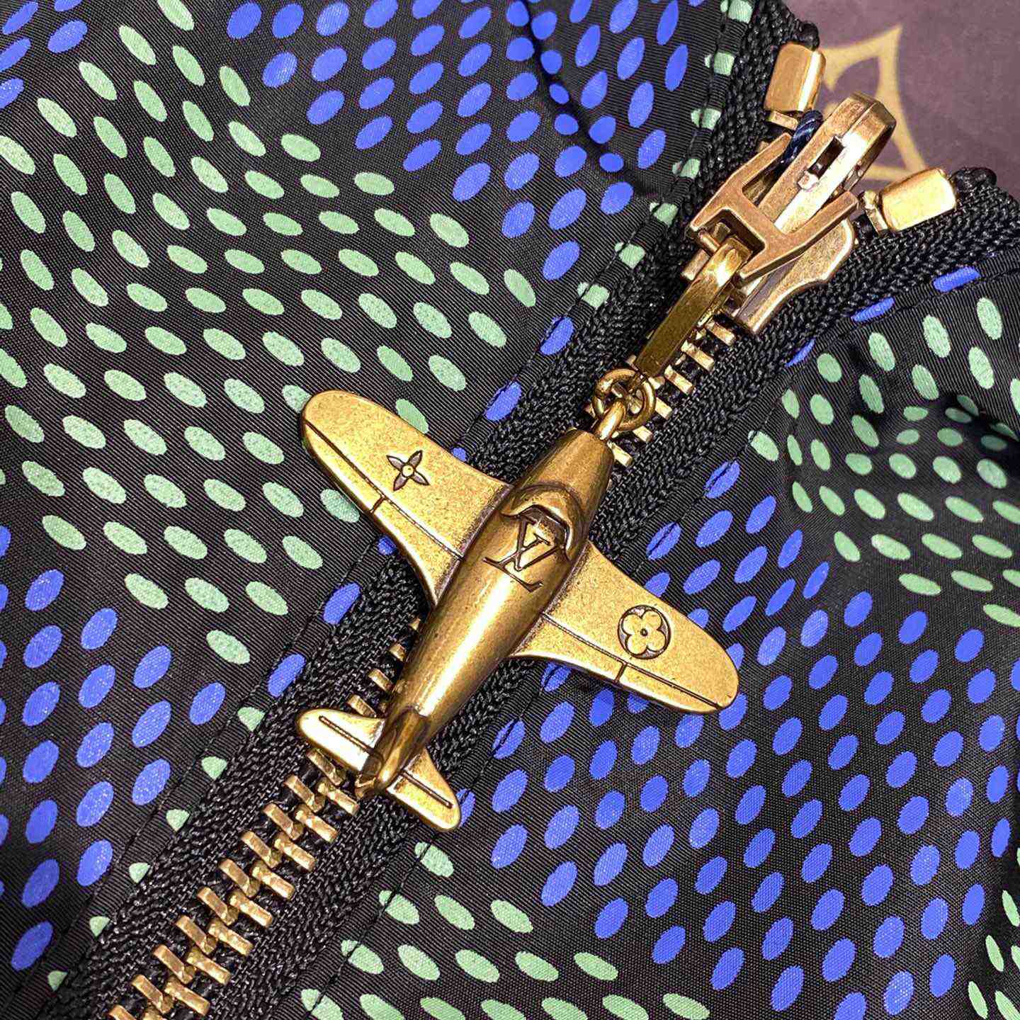 Louis Vuitton Damier Reversible Windbreaker   1AHBIS - DopestKickz