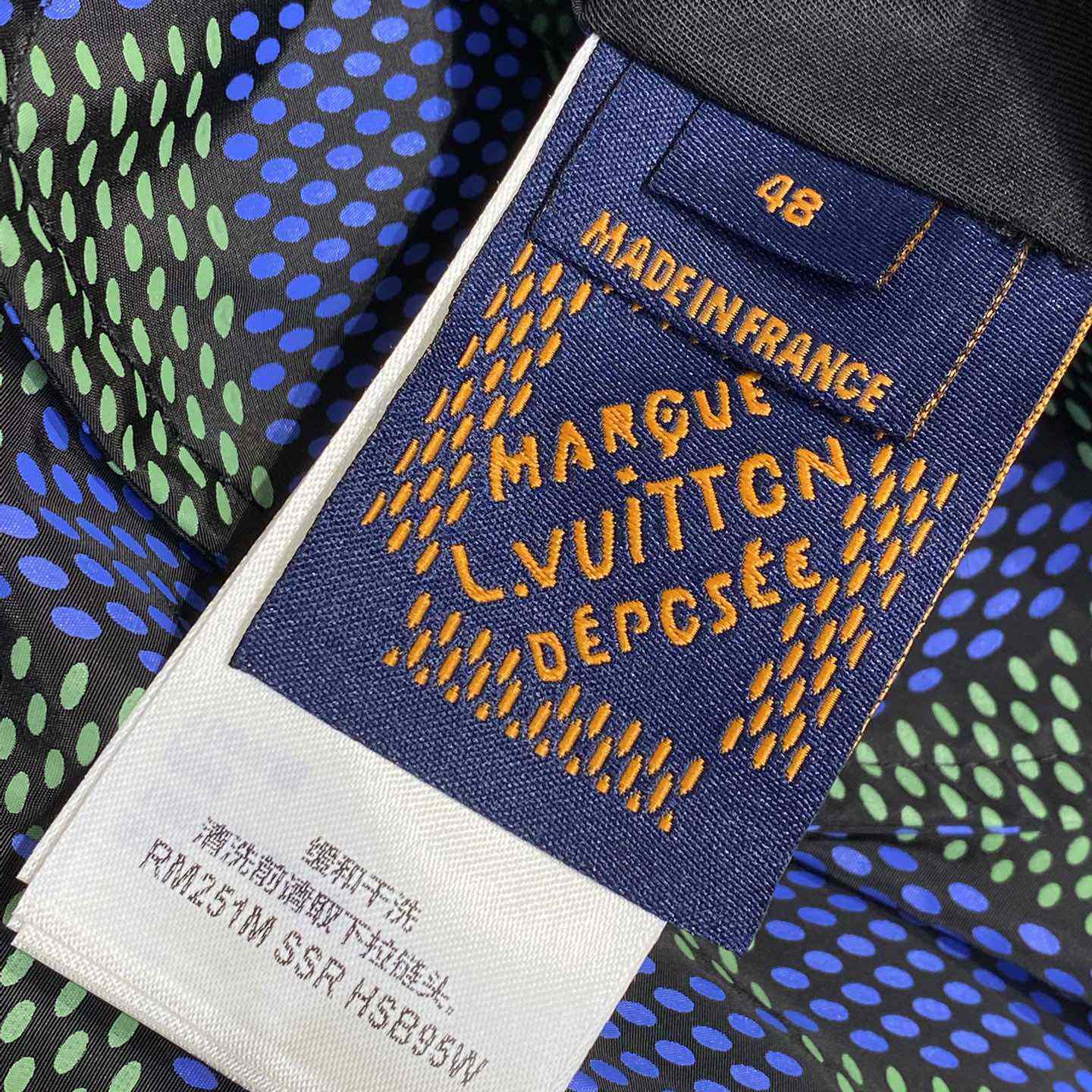 Louis Vuitton Damier Reversible Windbreaker   1AHBIS - DopestKickz