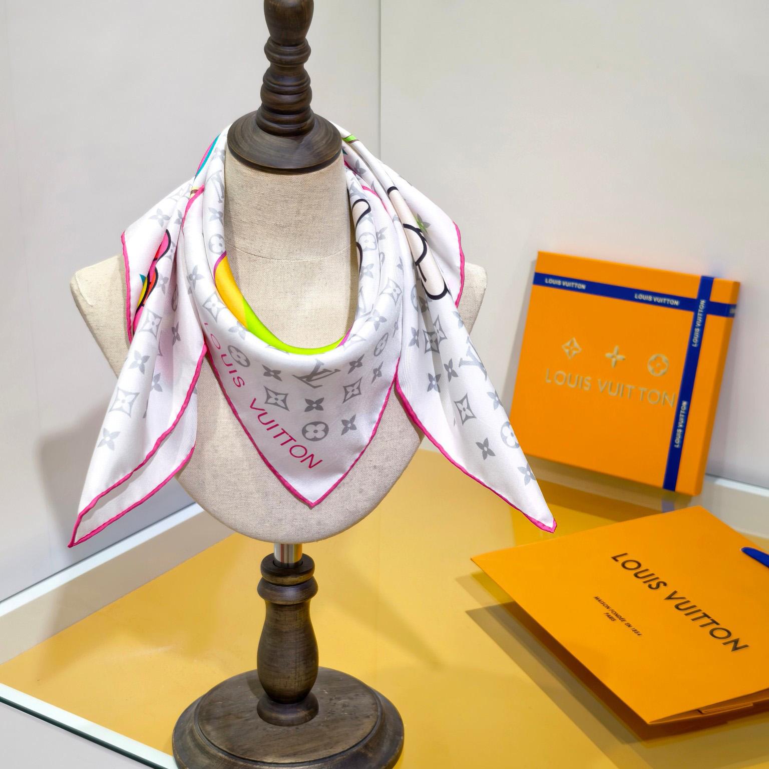 Louis Vuitton LV x TM Monogram Superflat Square 90   M96097 - DopestKickz